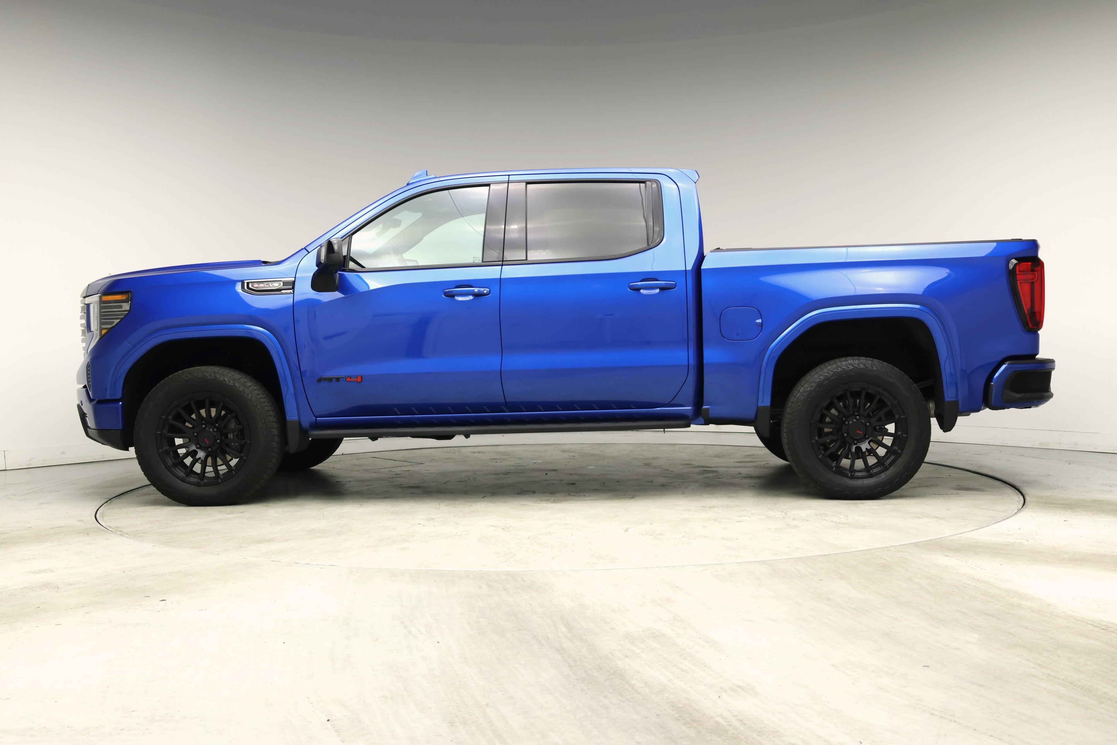 Thumbnail: 2023 GMC Sierra 1500 - 3