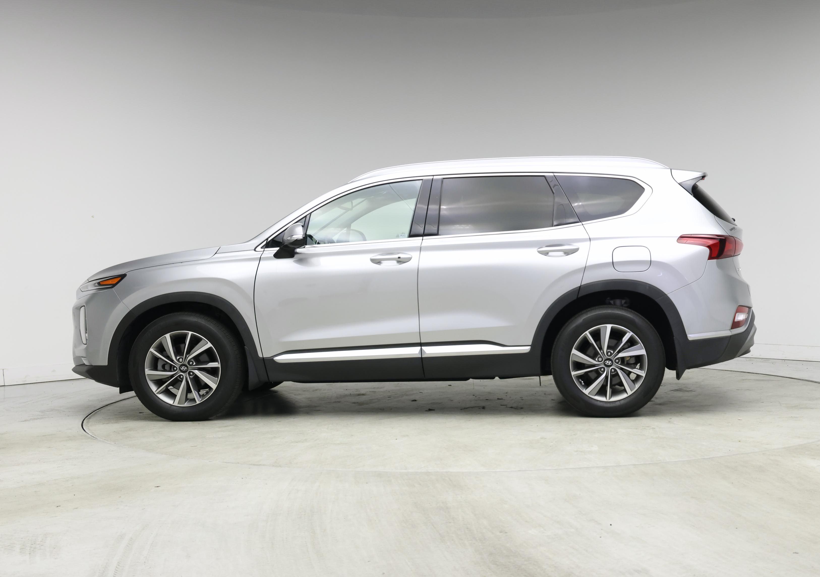 Thumbnail: 2020 Hyundai Santa Fe - 3