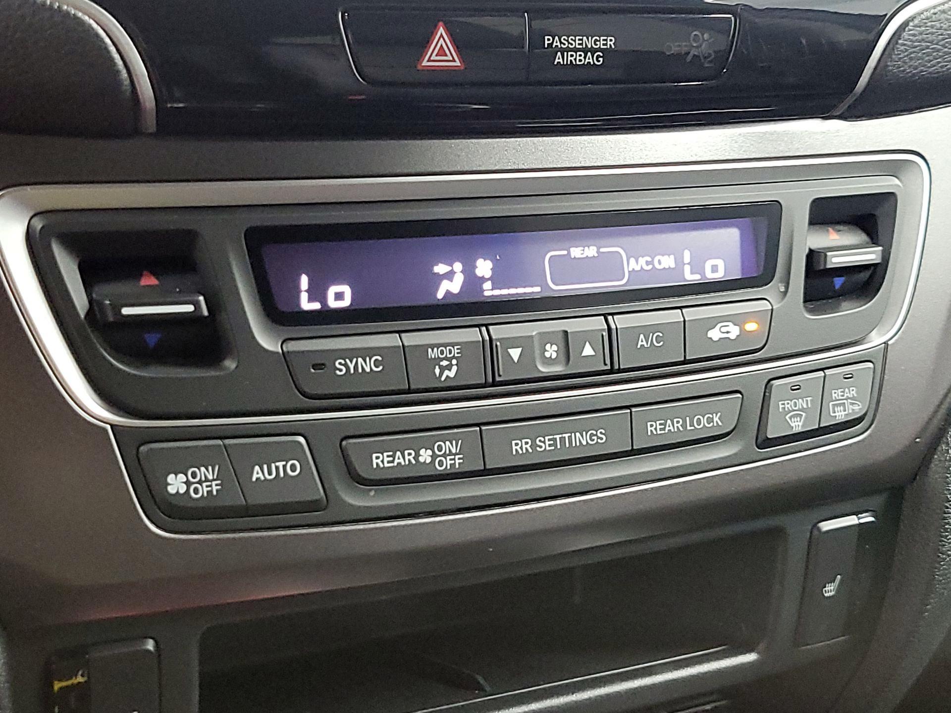 Thumbnail: 2022 Honda Pilot - 16