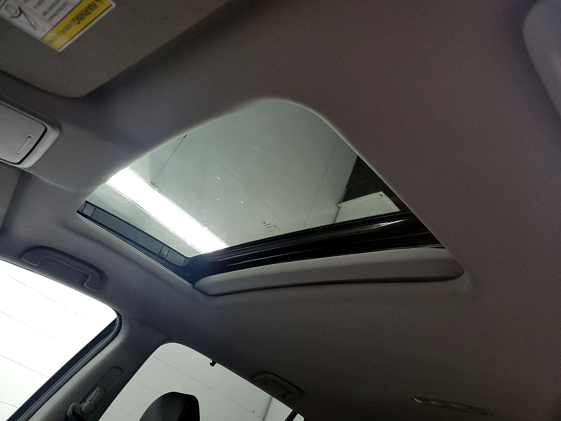 Thumbnail: 2022 Honda Pilot - 19