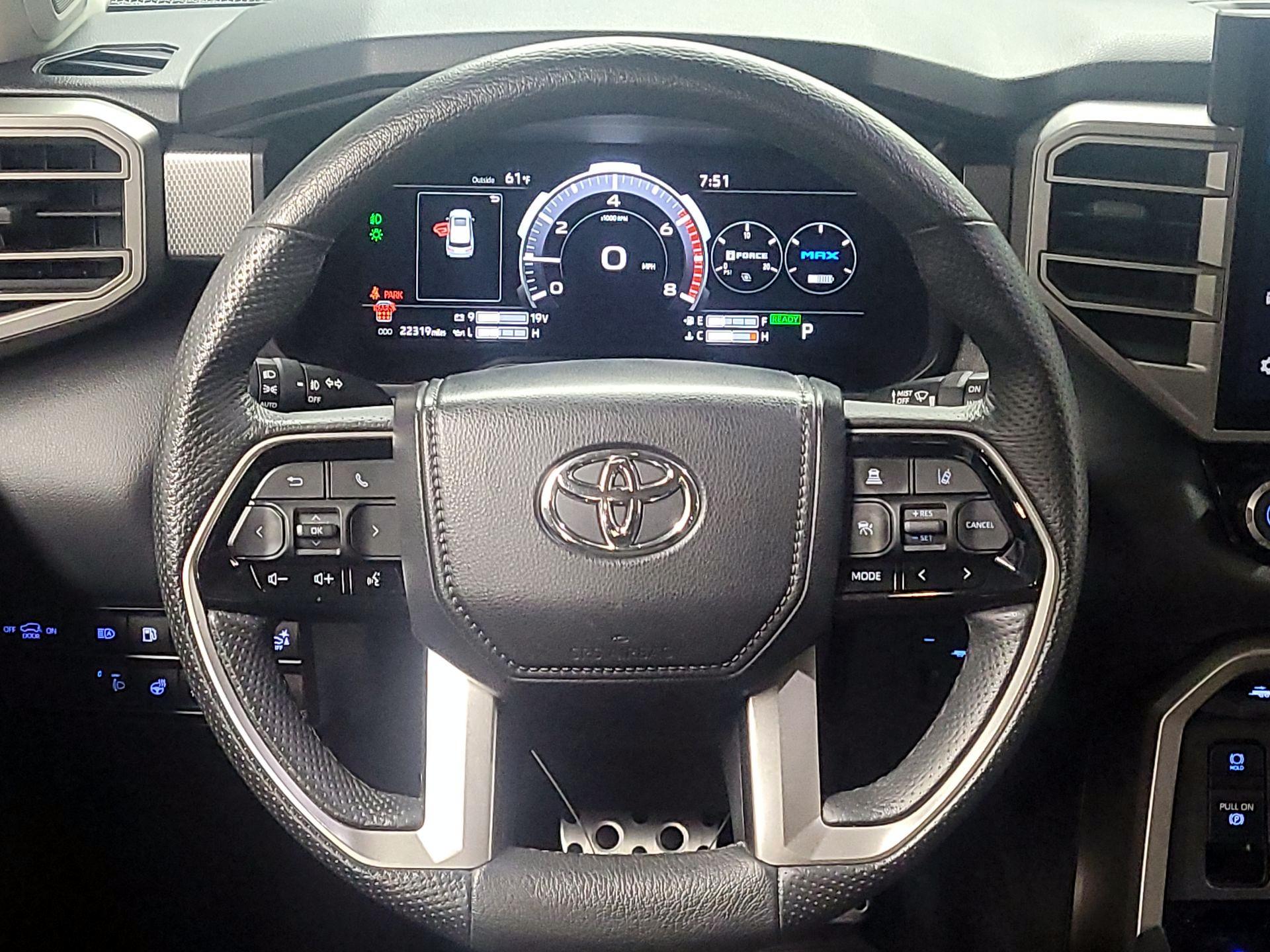 Thumbnail: 2023 Toyota Sequoia - 10