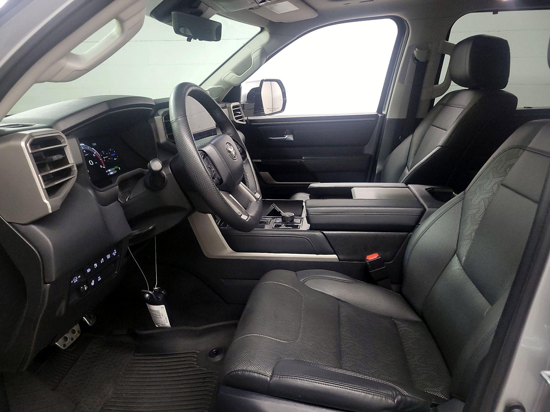 Thumbnail: 2023 Toyota Sequoia - 11