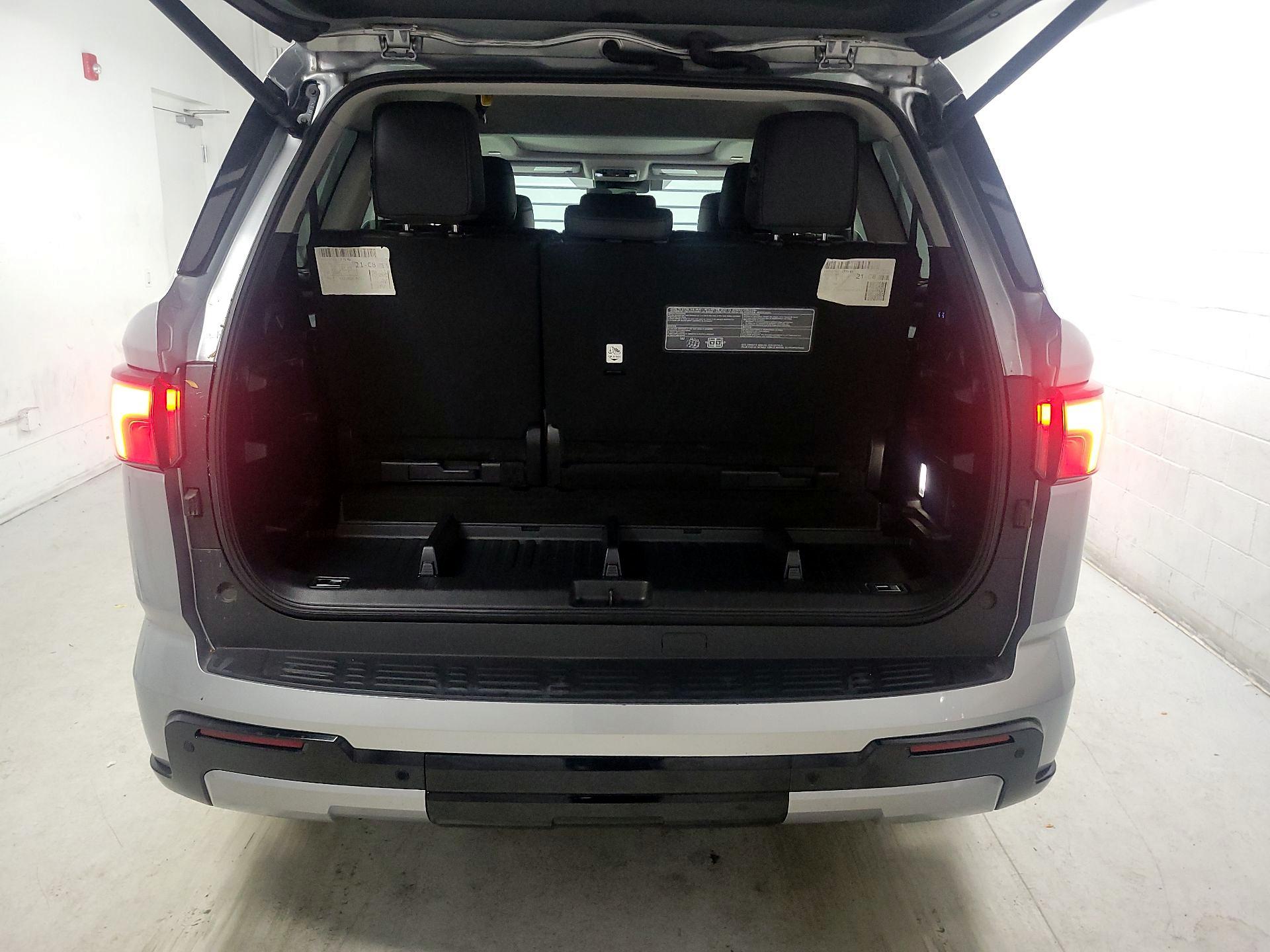 Thumbnail: 2023 Toyota Sequoia - 19