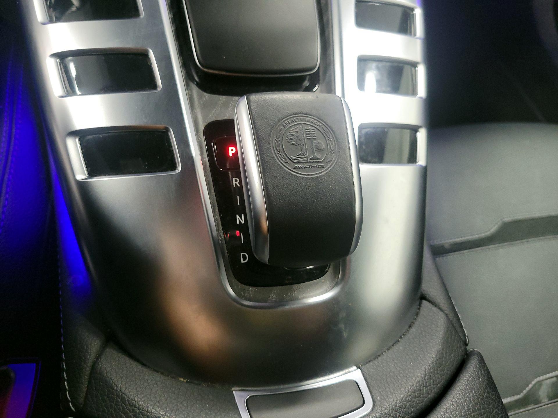 Thumbnail: 2021 Mercedes-Benz AMG GT - 18