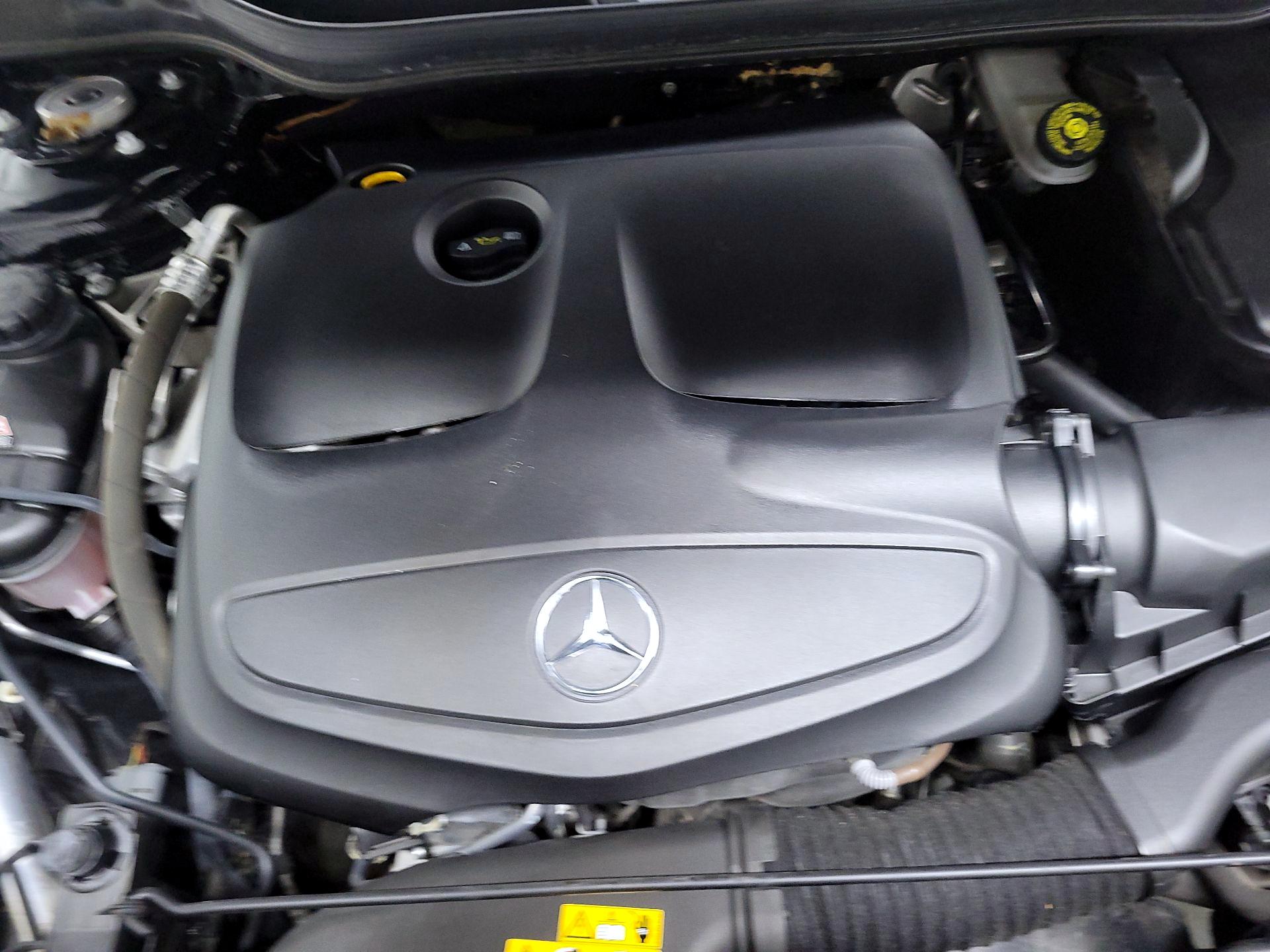 Thumbnail: 2019 Mercedes-Benz CLA - 19