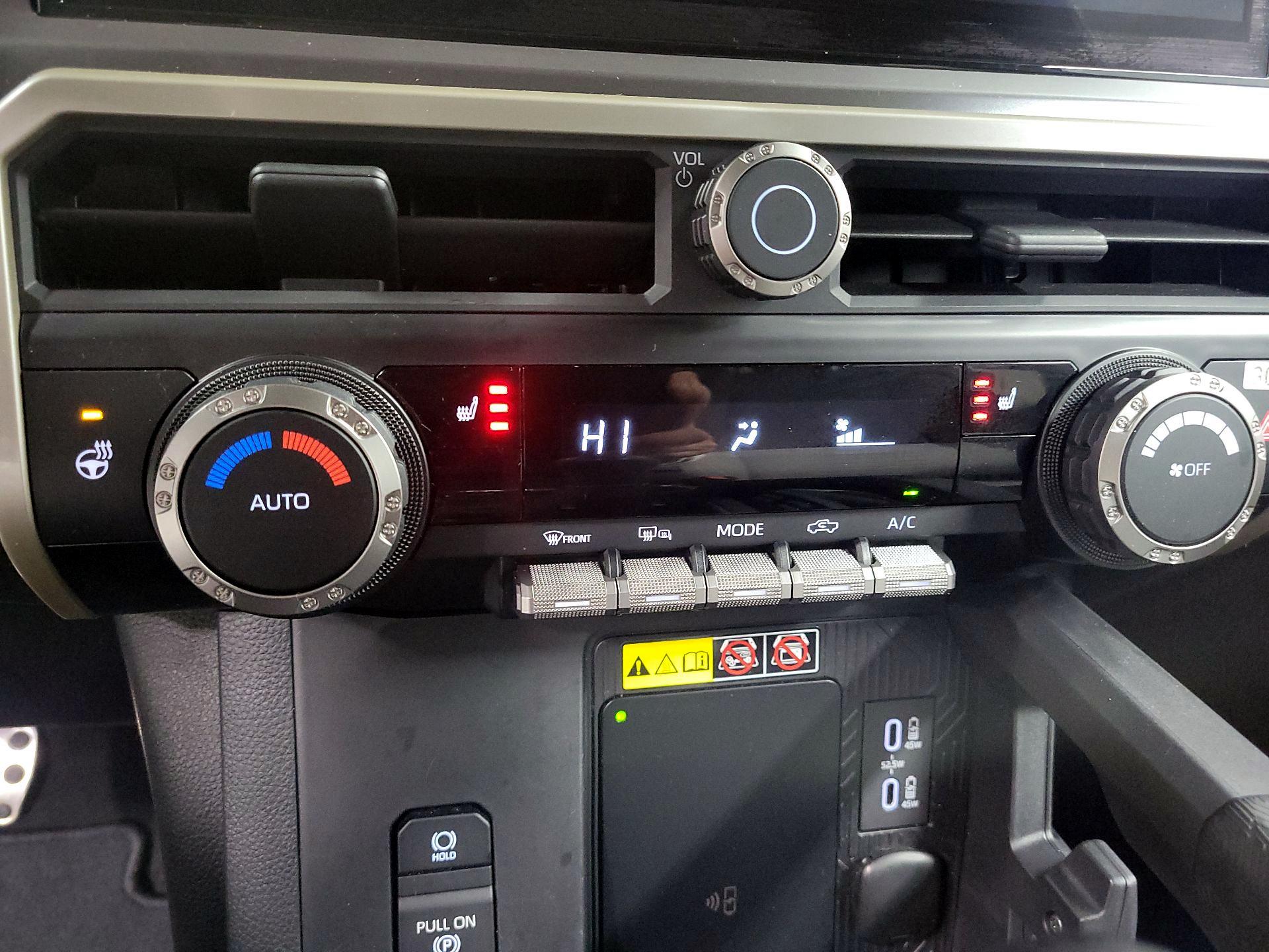 Thumbnail: 2024 Toyota Tacoma - 16