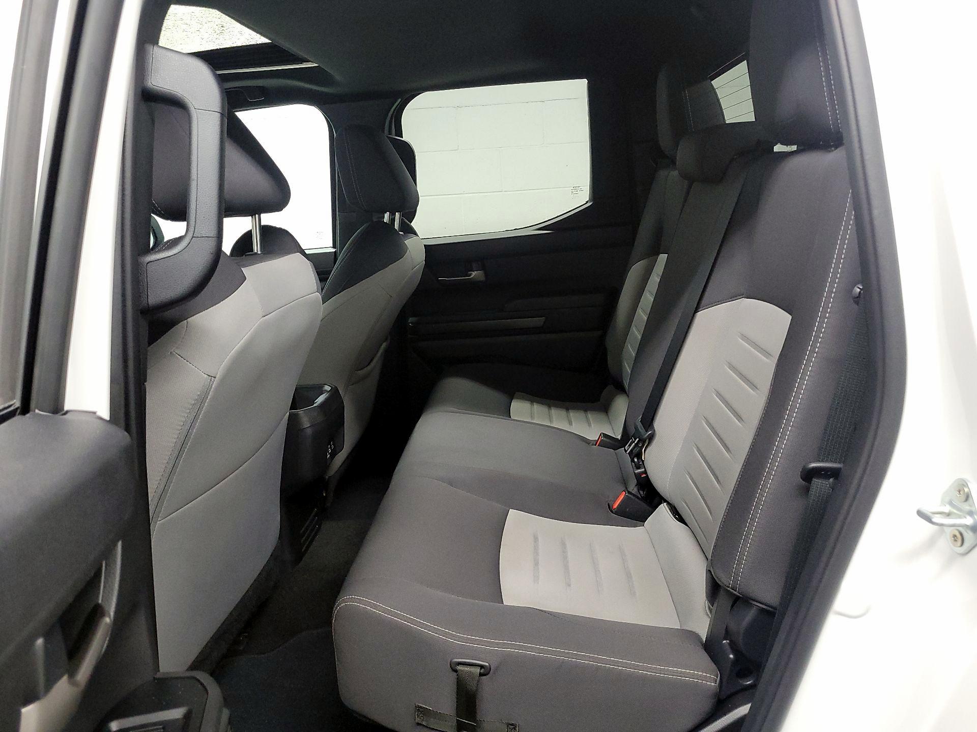 Thumbnail: 2024 Toyota Tacoma - 20