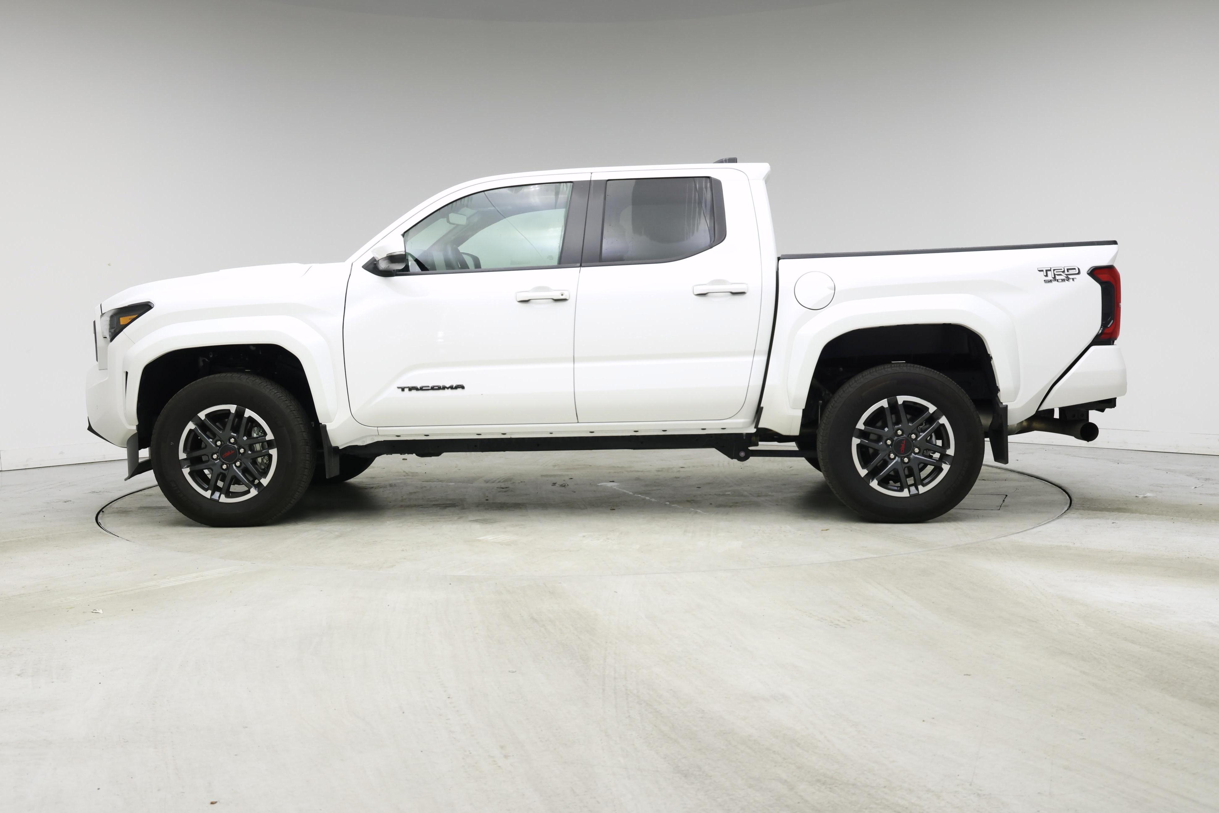 Thumbnail: 2024 Toyota Tacoma - 3