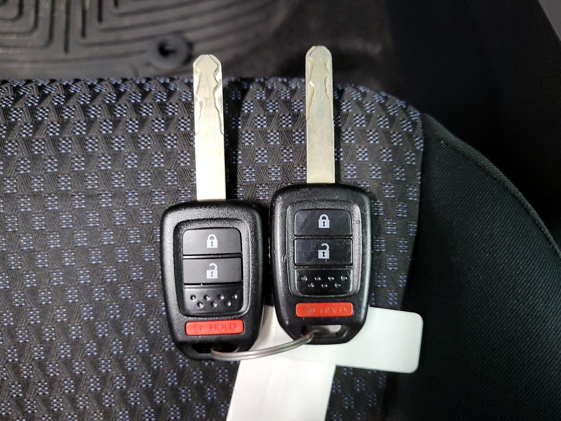 Thumbnail: 2018 Honda Fit - 17