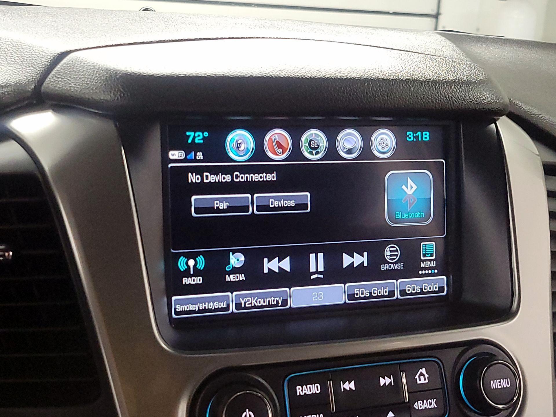 Thumbnail: 2019 Chevrolet Tahoe - 14