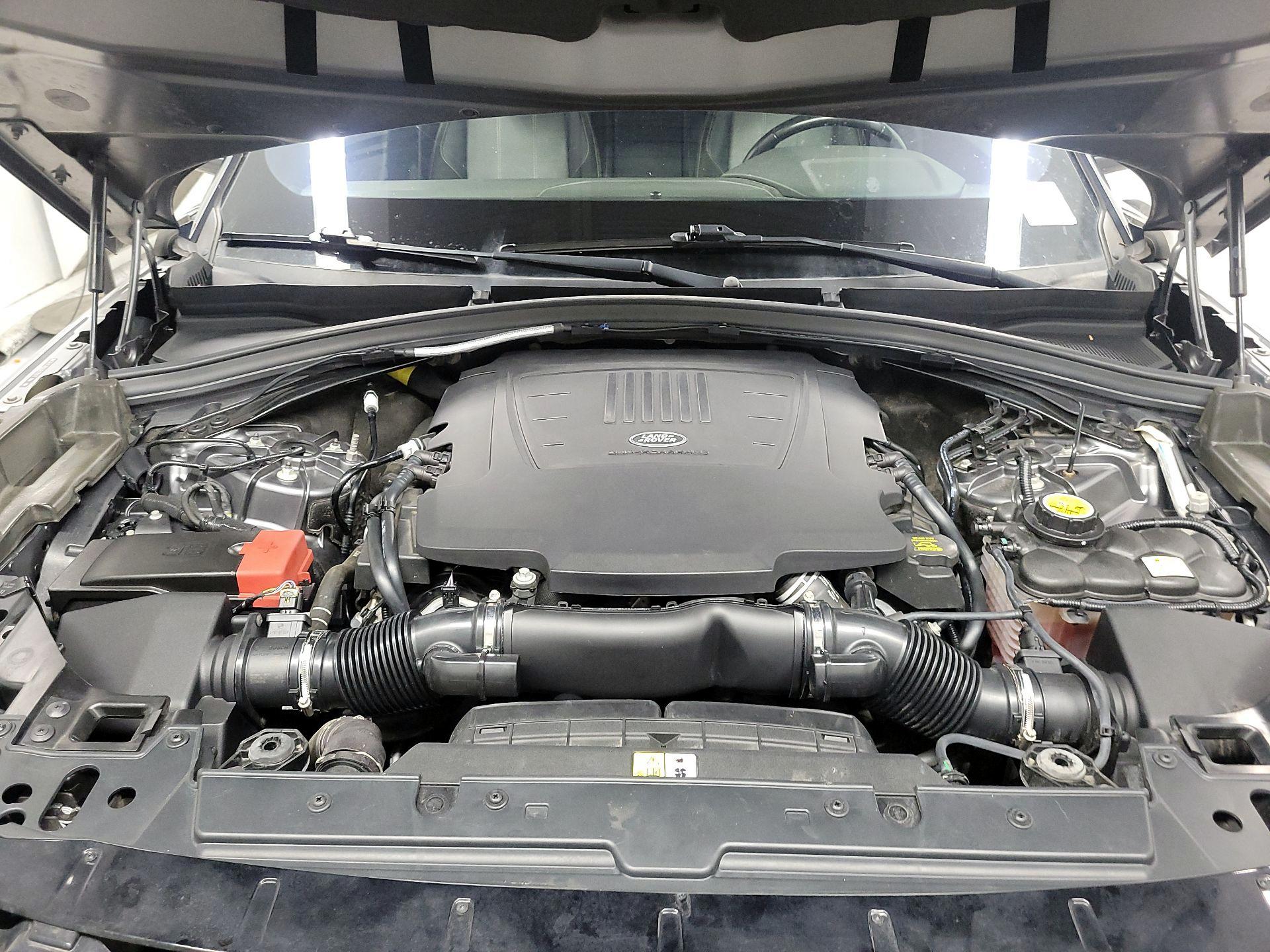 Thumbnail: 2018 Land Rover Range Rover Velar - 19