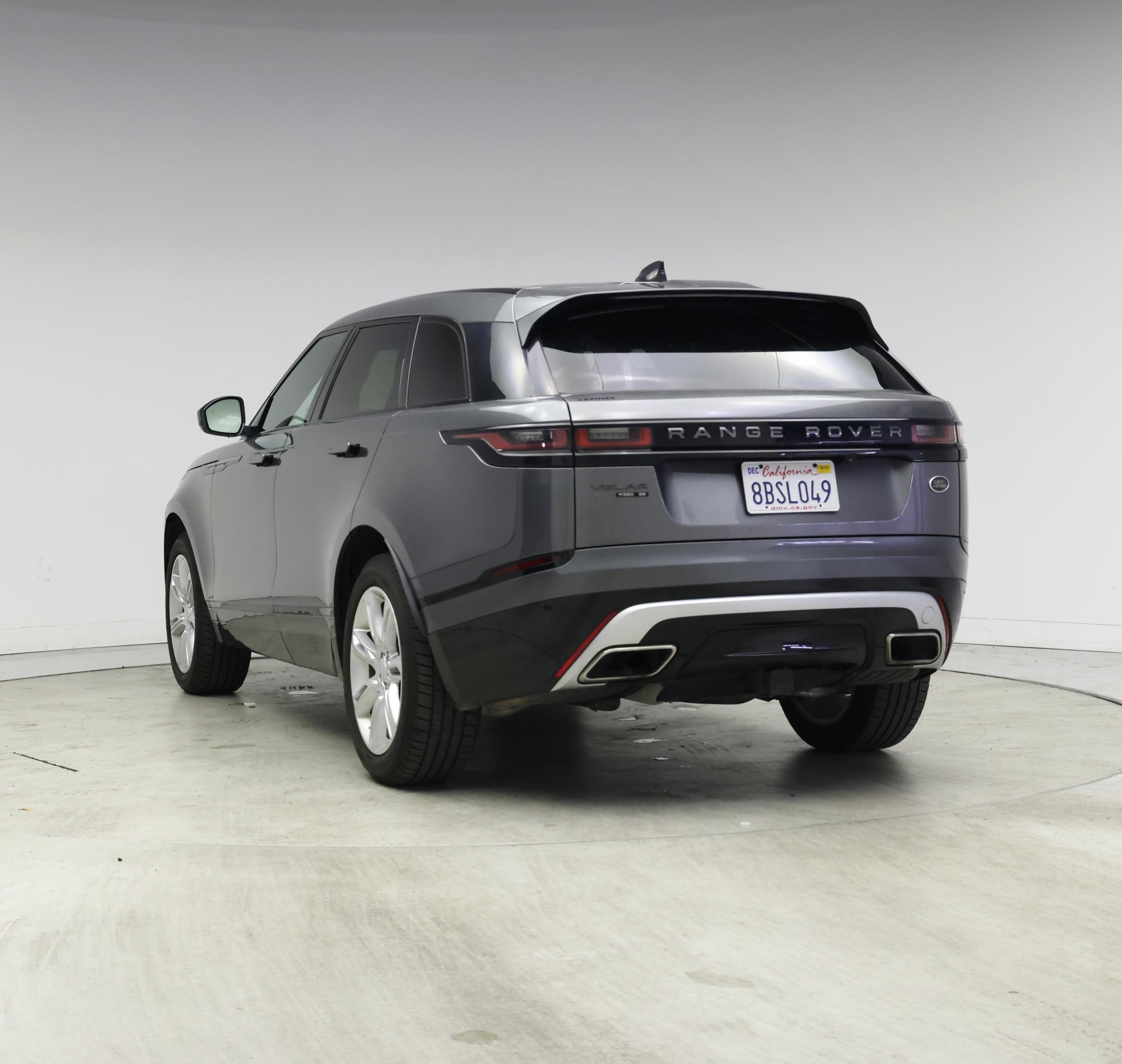 Thumbnail: 2018 Land Rover Range Rover Velar - 6