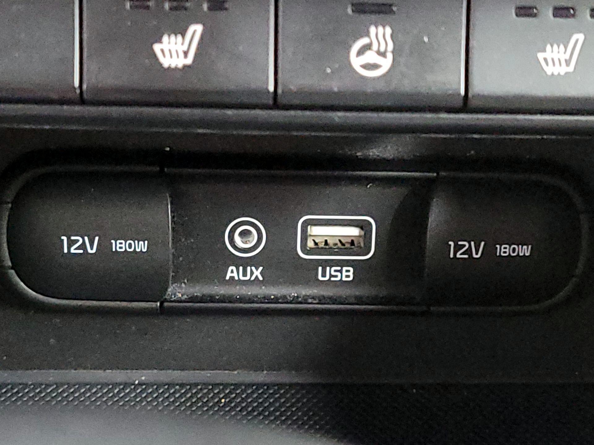 Thumbnail: 2017 Kia Sportage - 18