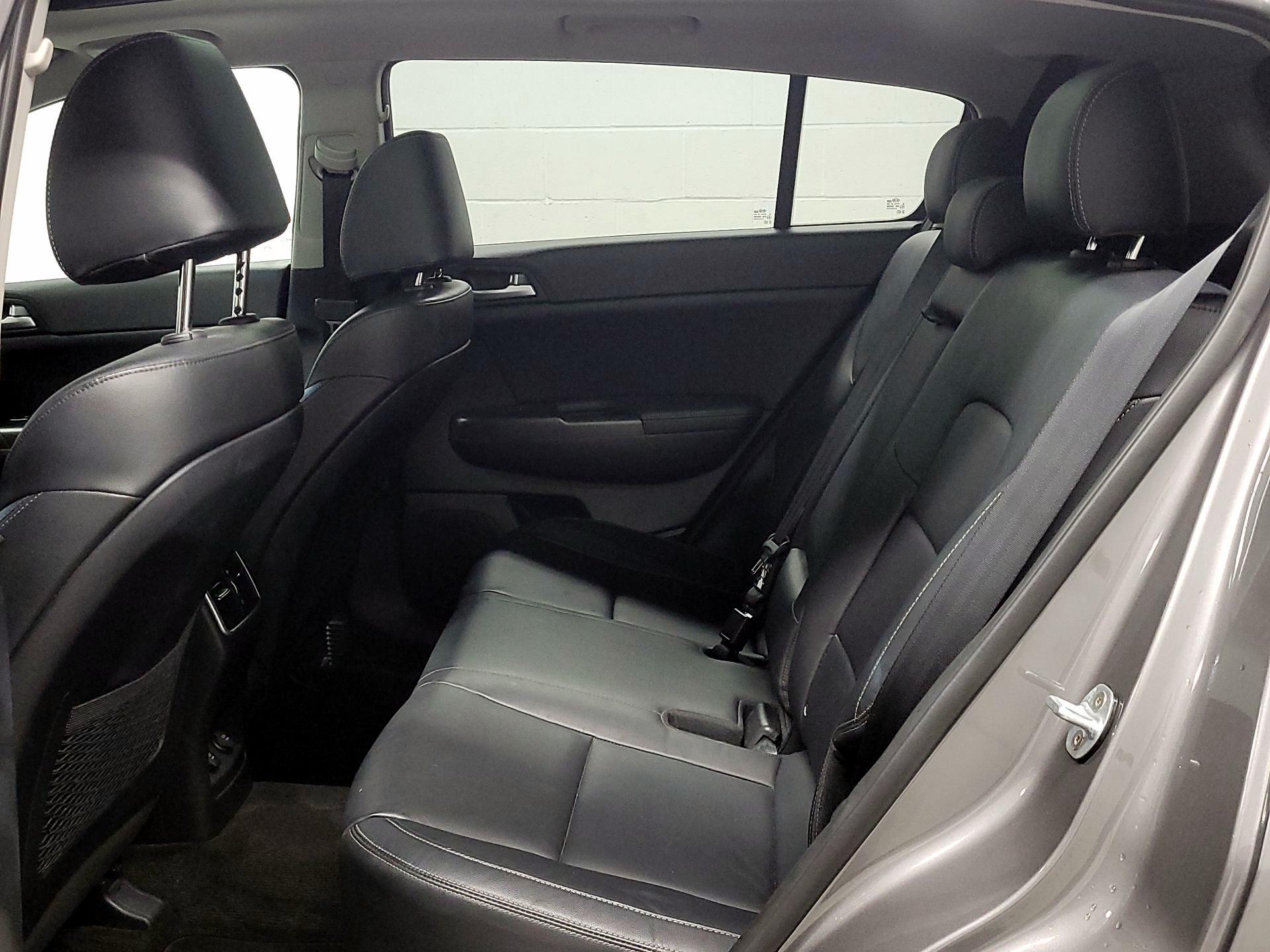 Thumbnail: 2017 Kia Sportage - 20