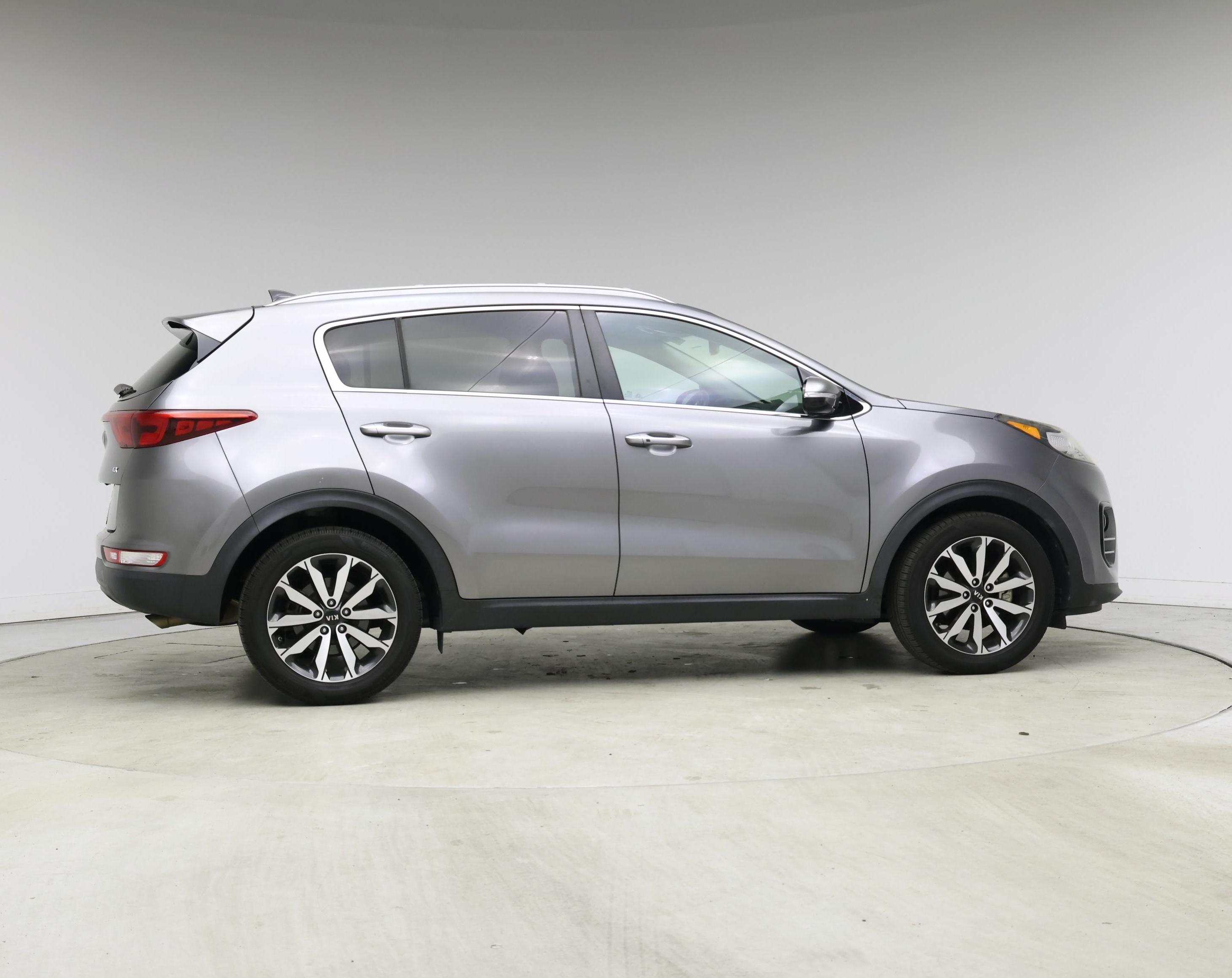 Thumbnail: 2017 Kia Sportage - 7