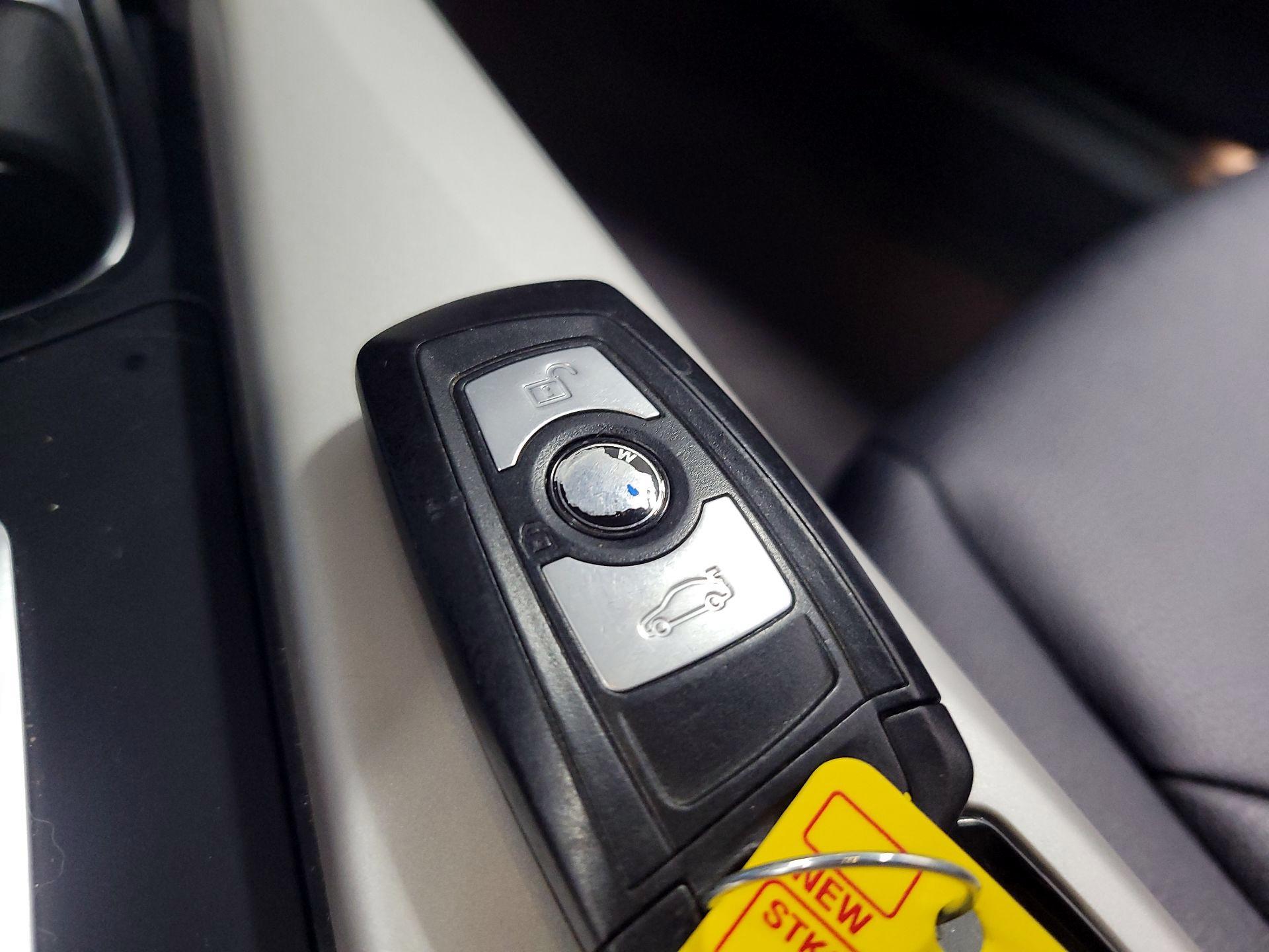 Thumbnail: 2015 BMW 3 Series - 20