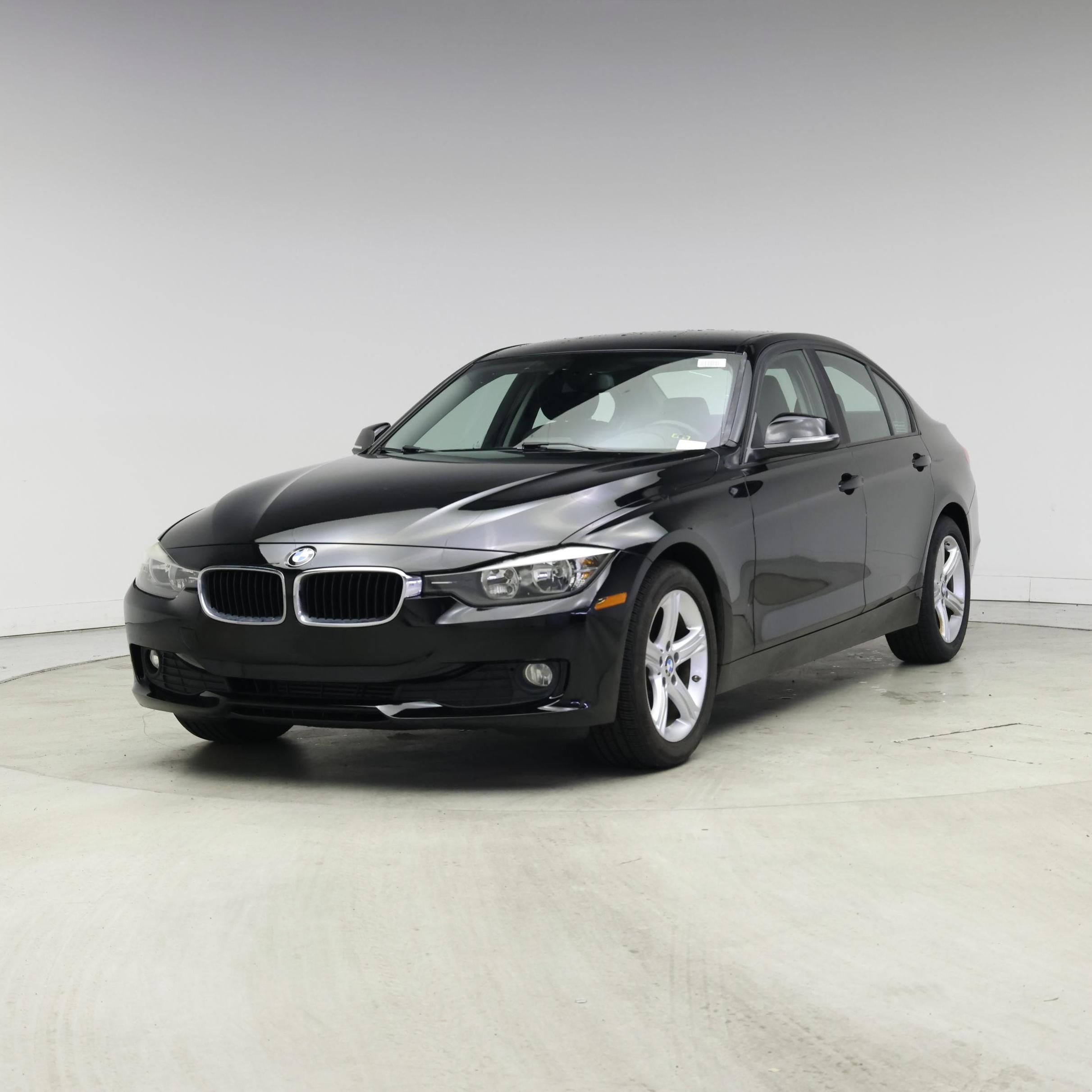 Thumbnail: 2015 BMW 3 Series - 4