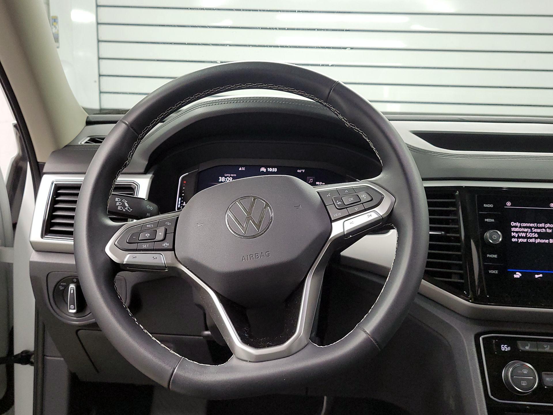 Thumbnail: 2023 Volkswagen Atlas - 10