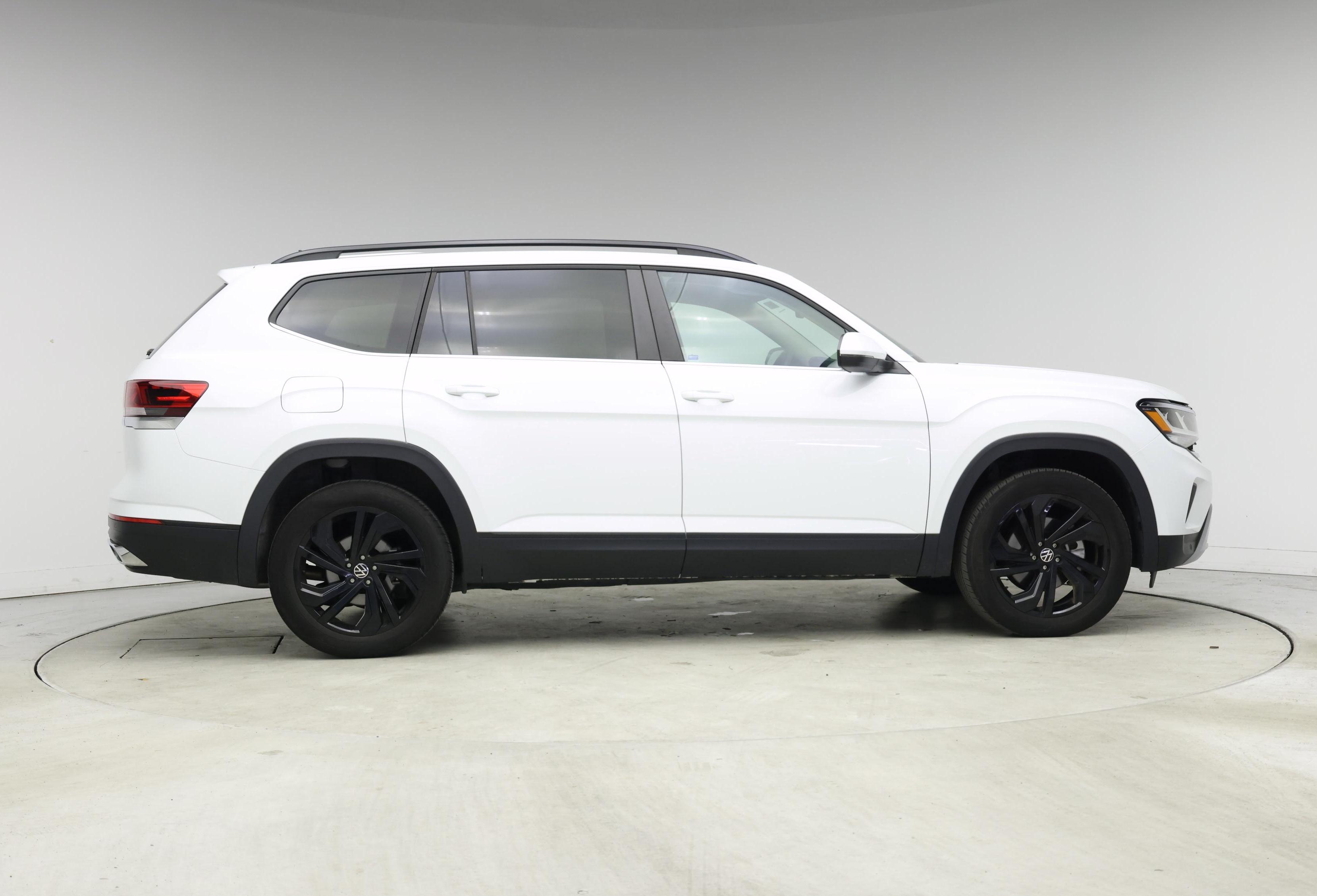 Thumbnail: 2023 Volkswagen Atlas - 7
