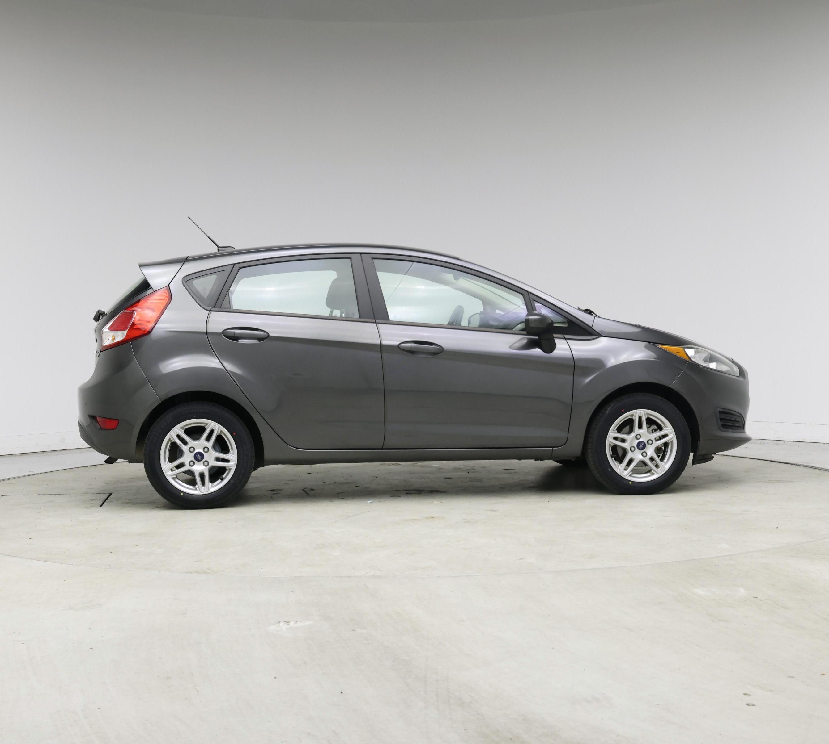 Thumbnail: 2017 Ford Fiesta - 7