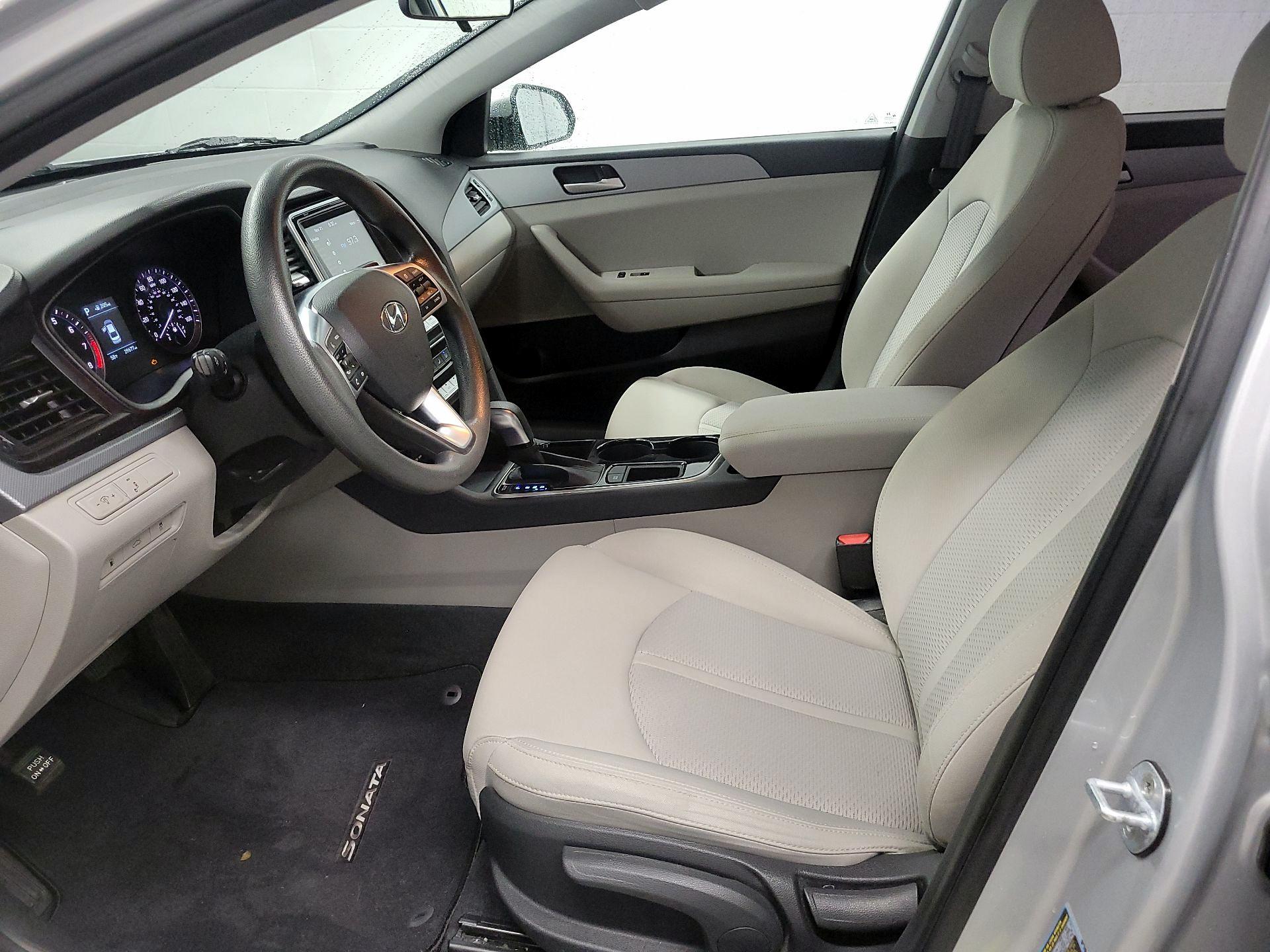 Thumbnail: 2019 Hyundai Sonata - 11