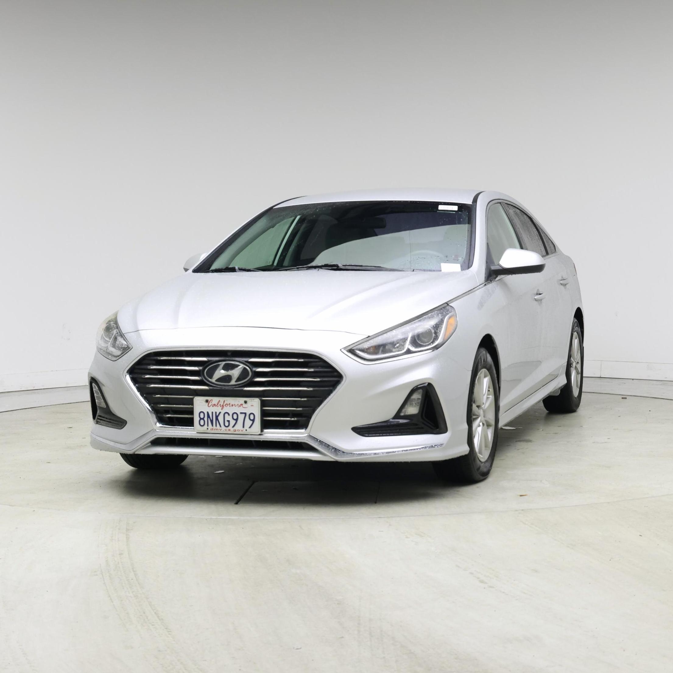 Thumbnail: 2019 Hyundai Sonata - 4