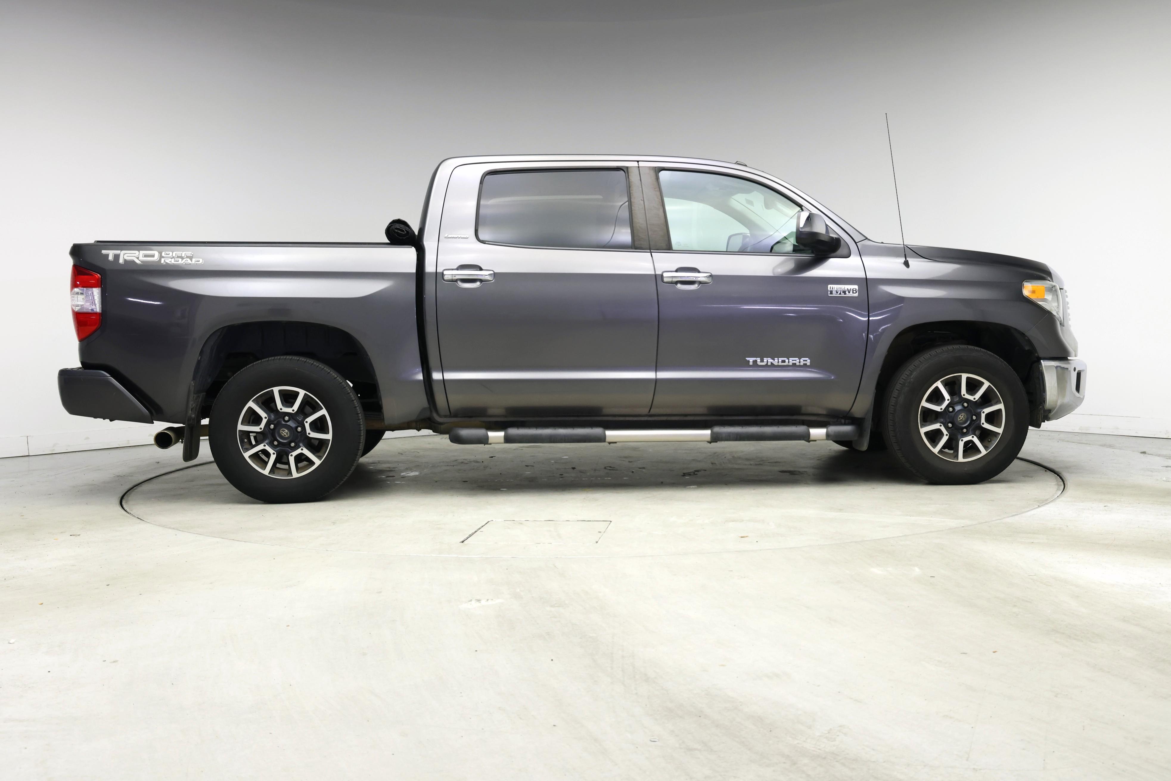 Thumbnail: 2016 Toyota Tundra - 7