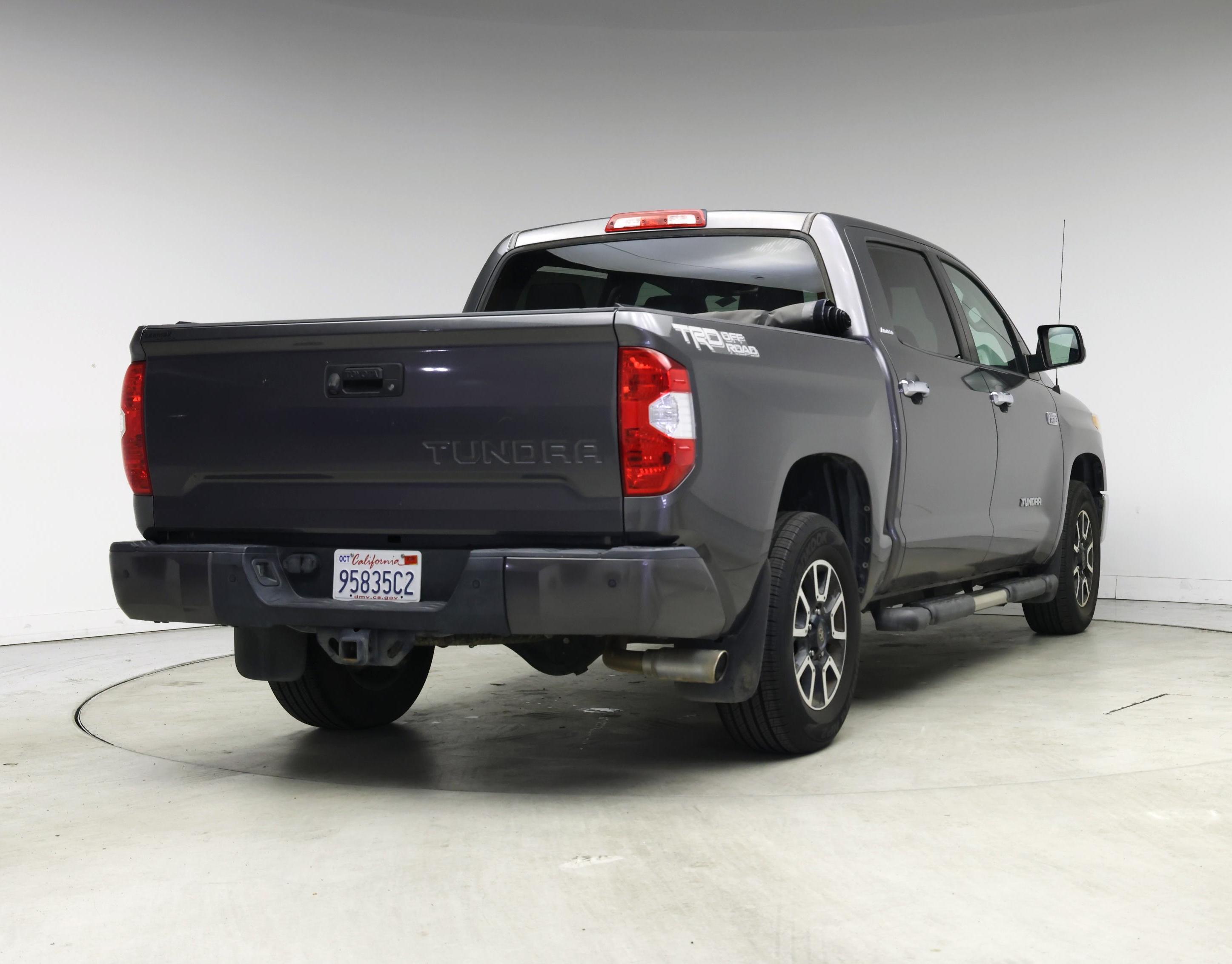 Thumbnail: 2016 Toyota Tundra - 8