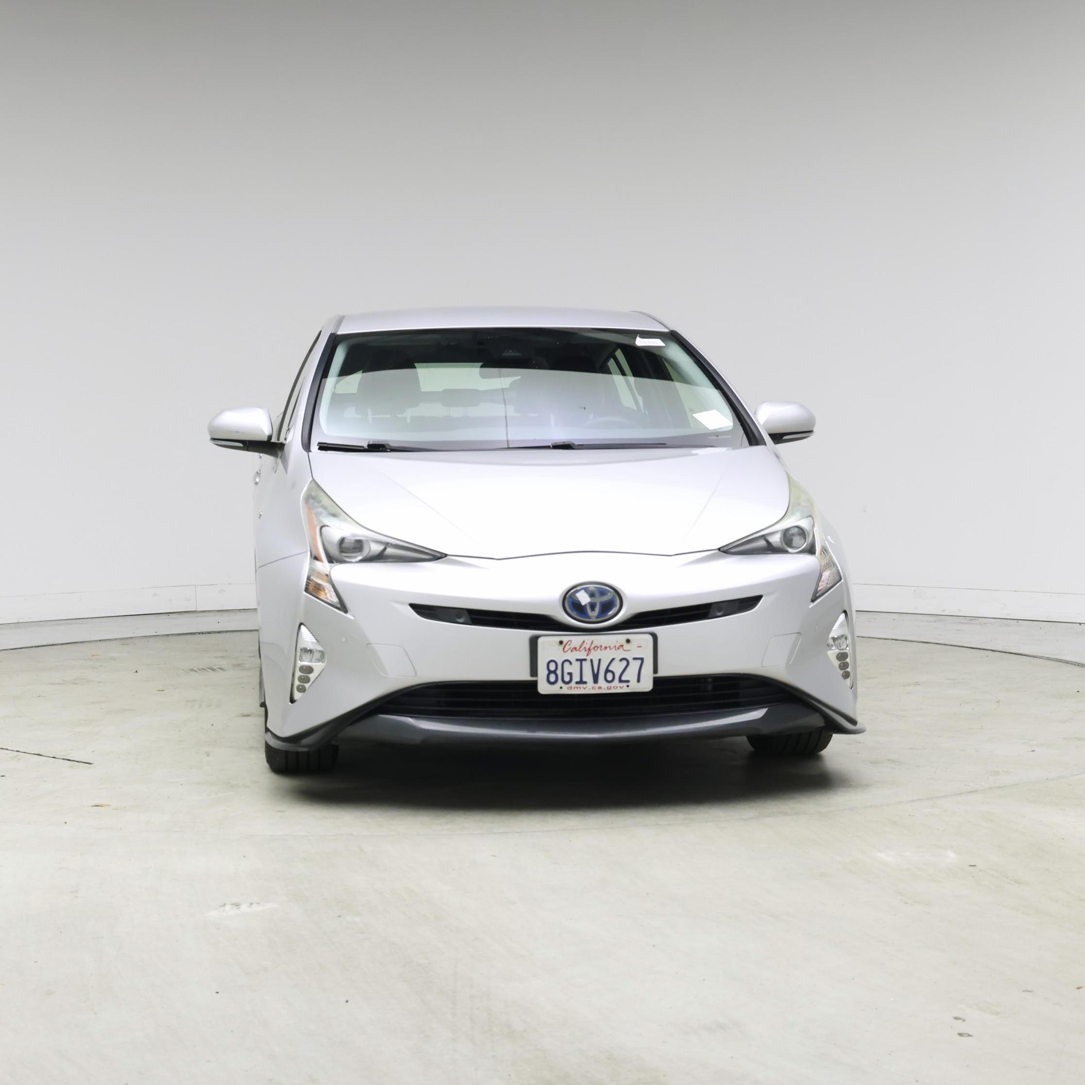Thumbnail: 2018 Toyota Prius - 5