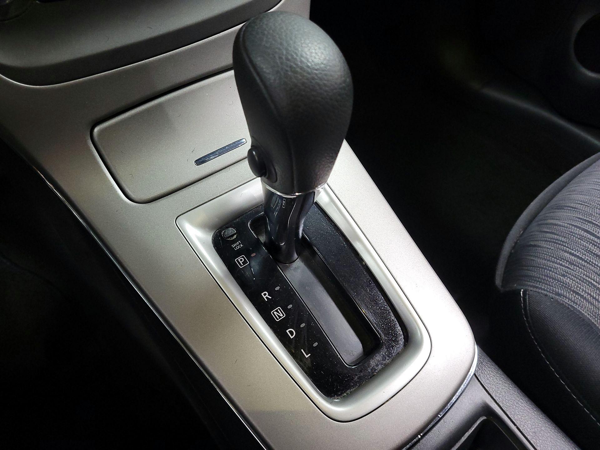 Thumbnail: 2014 Nissan Sentra - 16