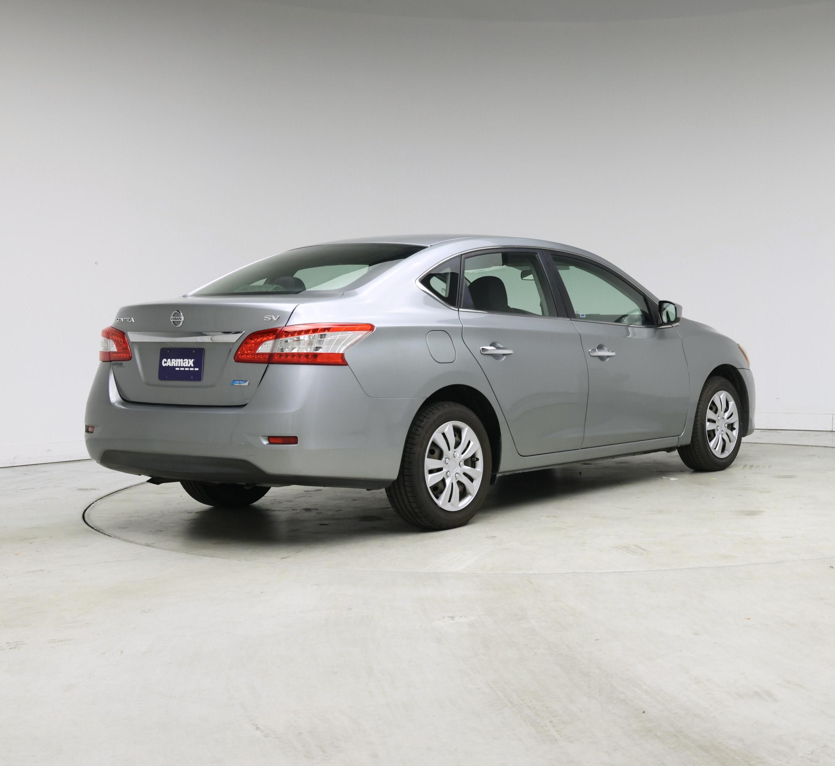 Thumbnail: 2014 Nissan Sentra - 8