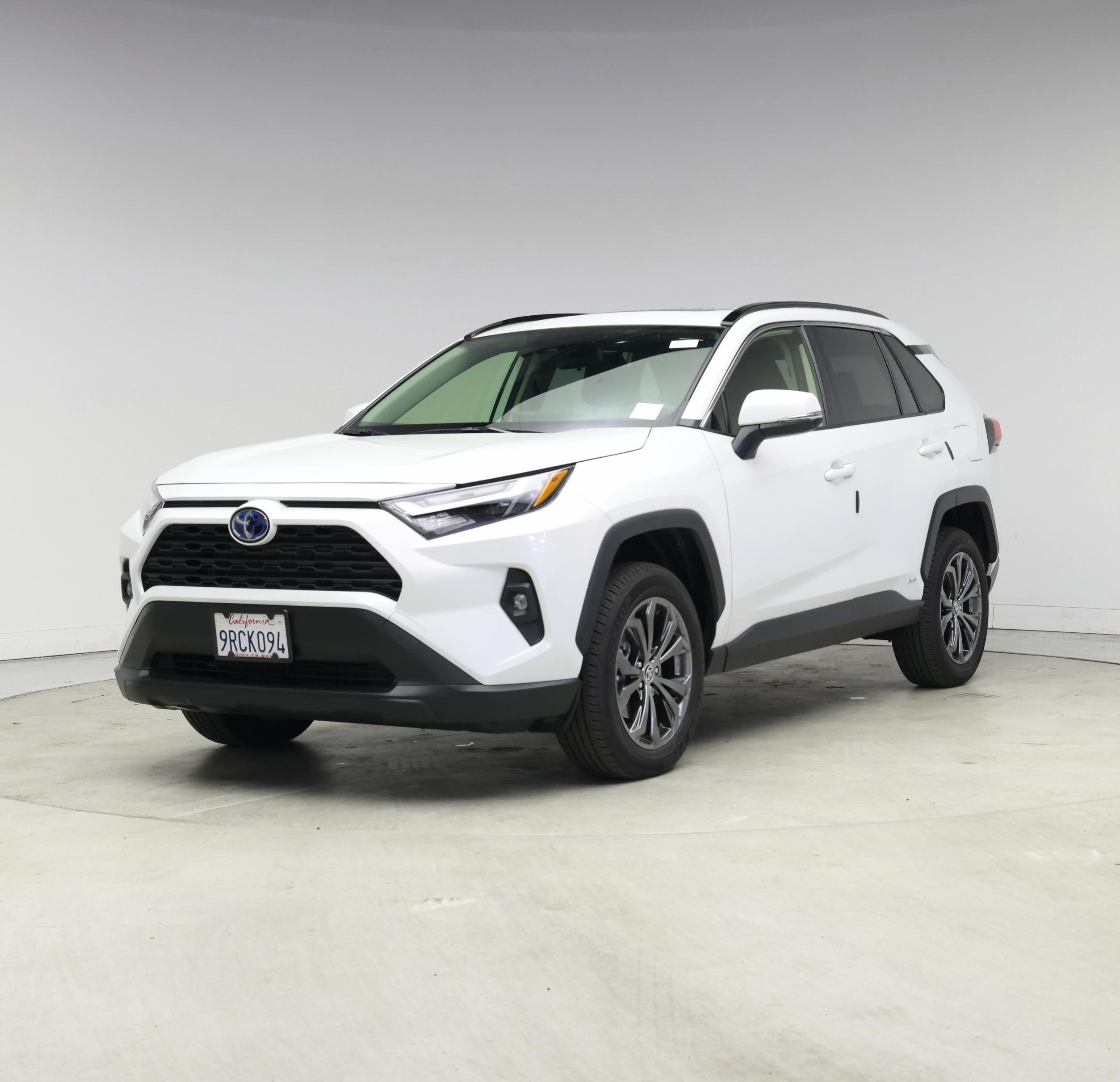 Thumbnail: 2024 Toyota RAV4 - 4