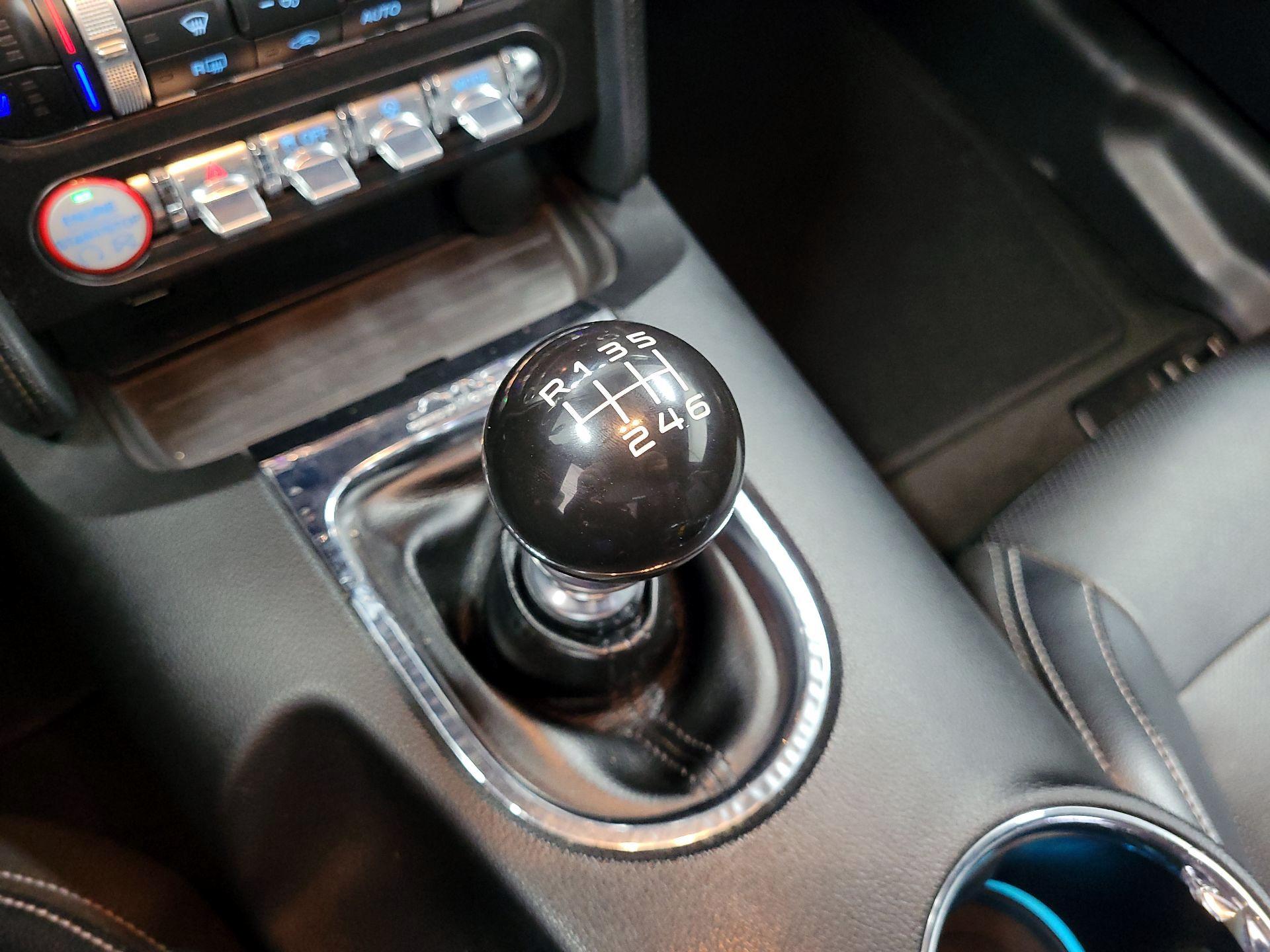 Thumbnail: 2015 Ford Mustang - 14