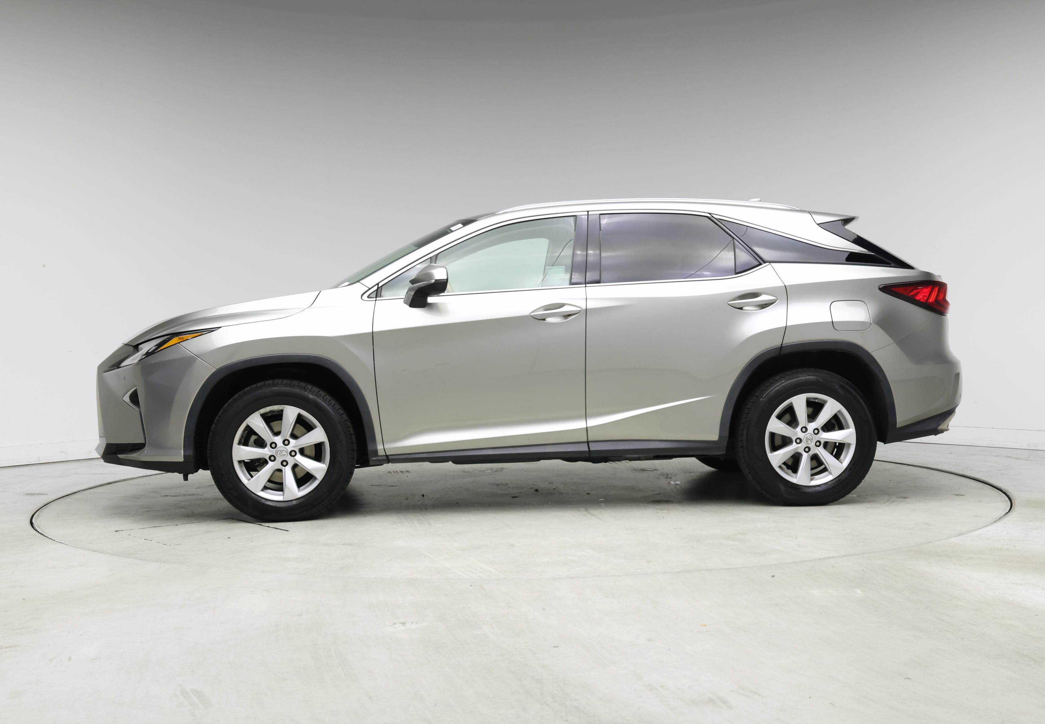 Thumbnail: 2017 Lexus RX - 3