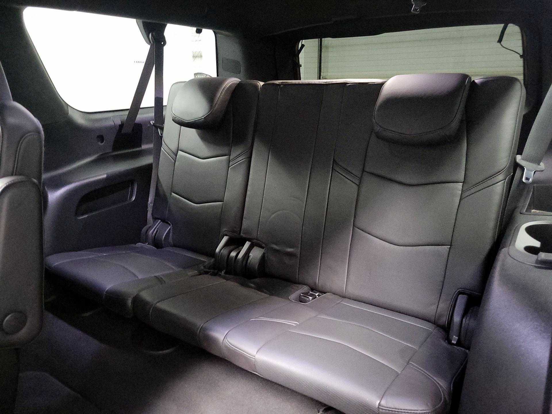 Thumbnail: 2018 Cadillac Escalade - 19