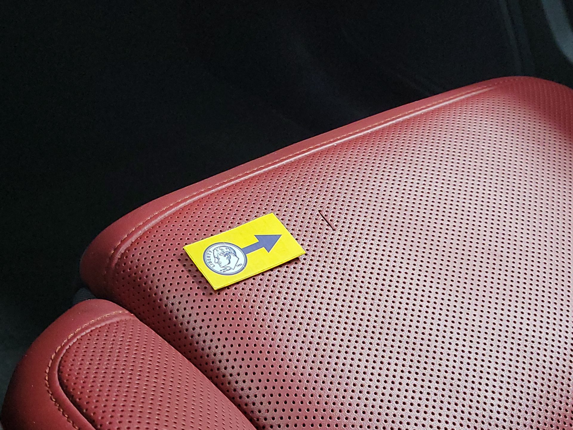 Thumbnail: 2021 Porsche Macan - 19