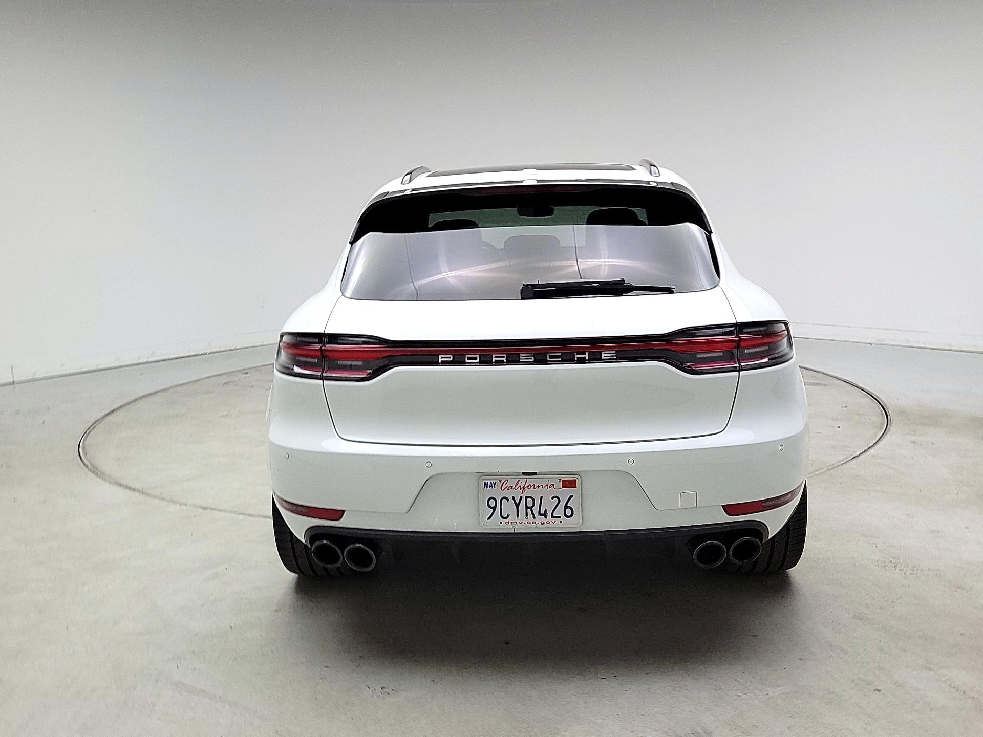 Thumbnail: 2021 Porsche Macan - 6