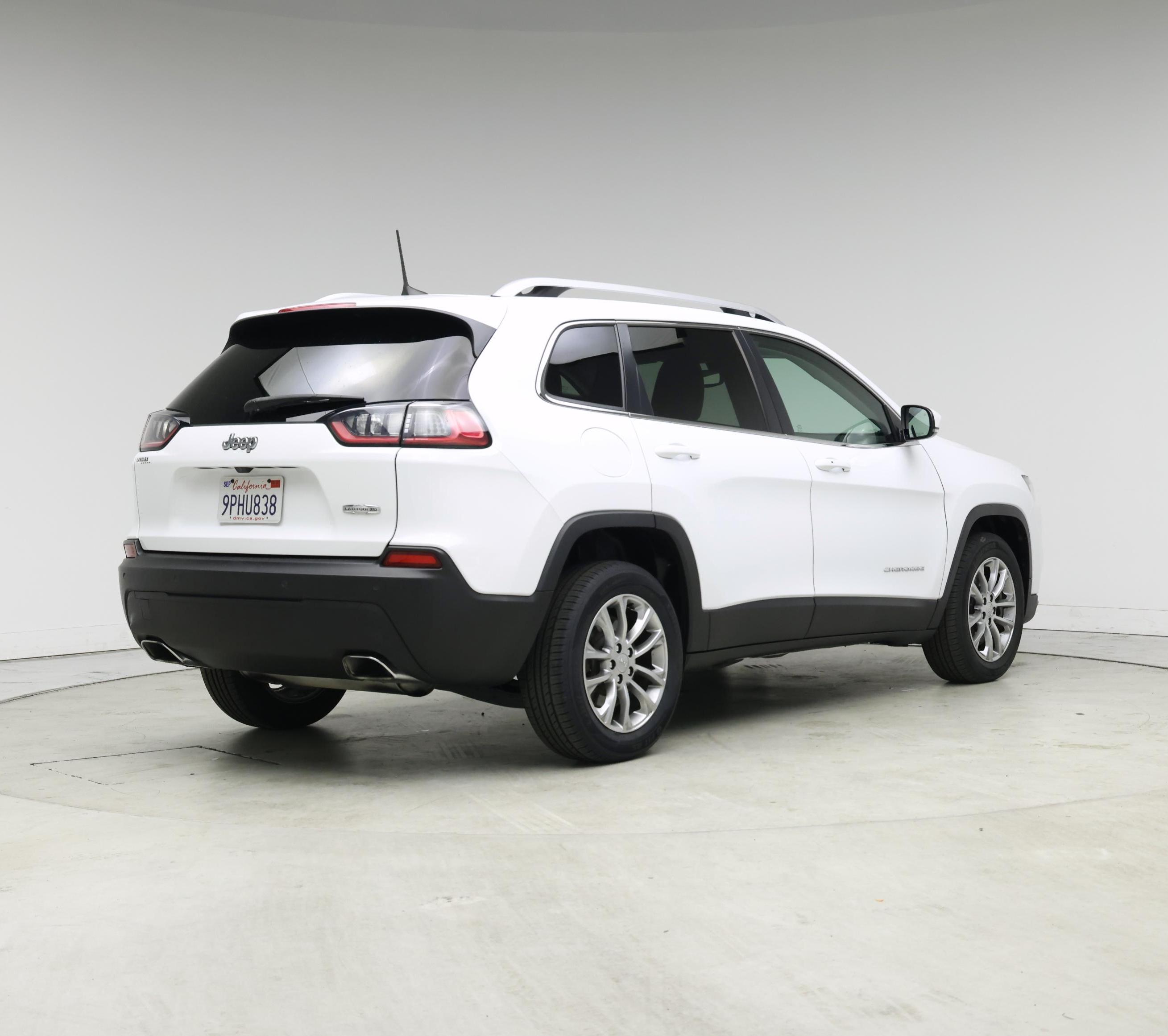 Thumbnail: 2021 Jeep Cherokee - 8