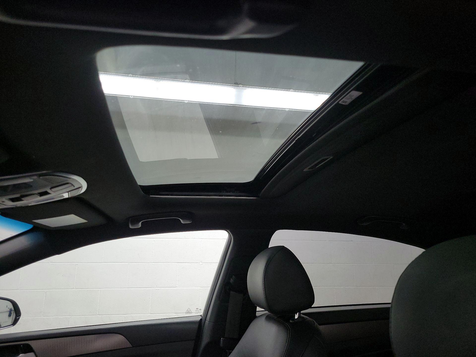 Thumbnail: 2018 Hyundai Sonata - 19