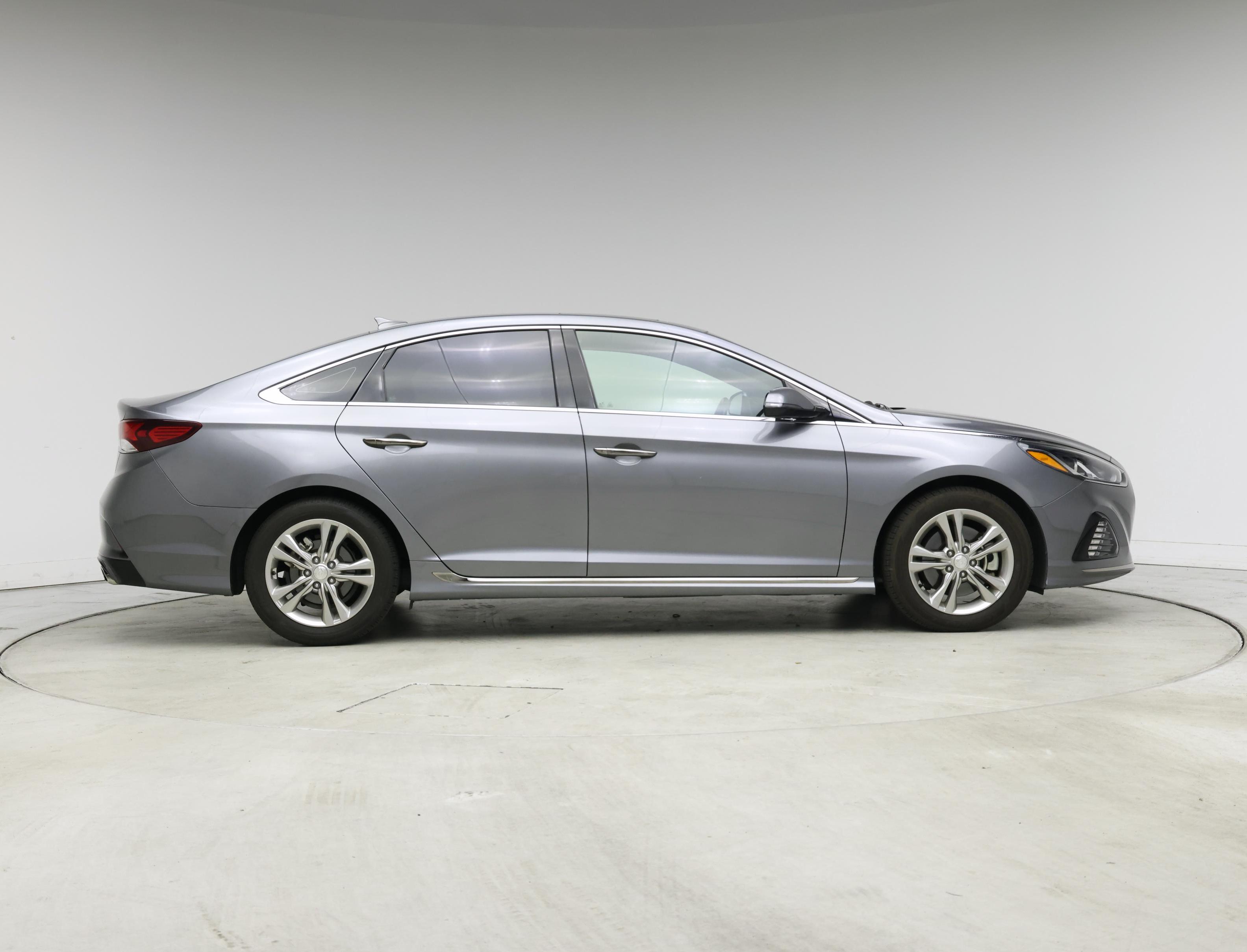 Thumbnail: 2018 Hyundai Sonata - 7