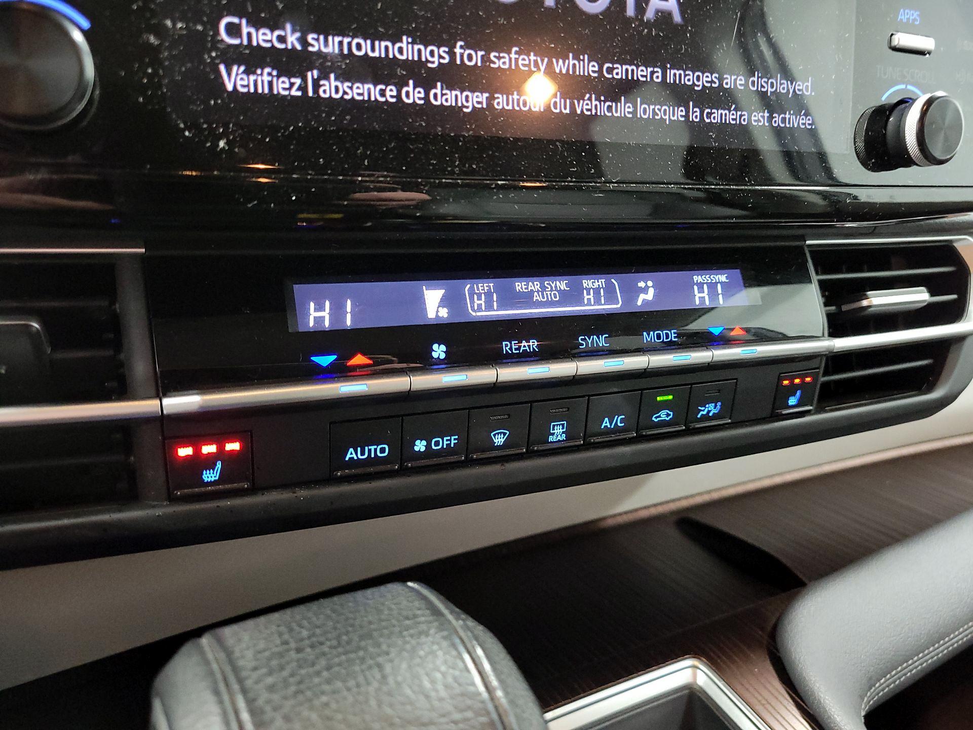 Thumbnail: 2023 Toyota Sienna - 16