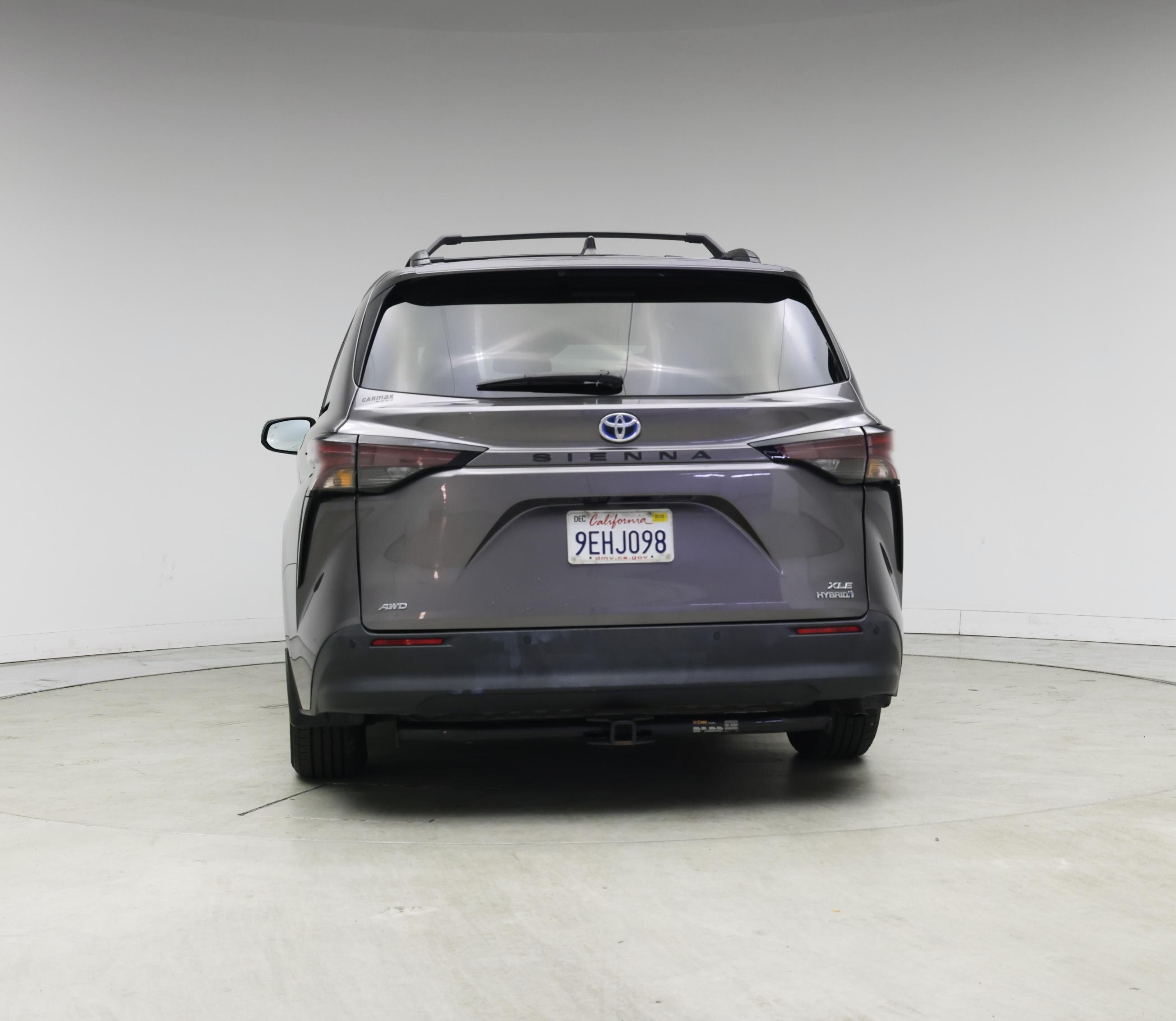 Thumbnail: 2023 Toyota Sienna - 6