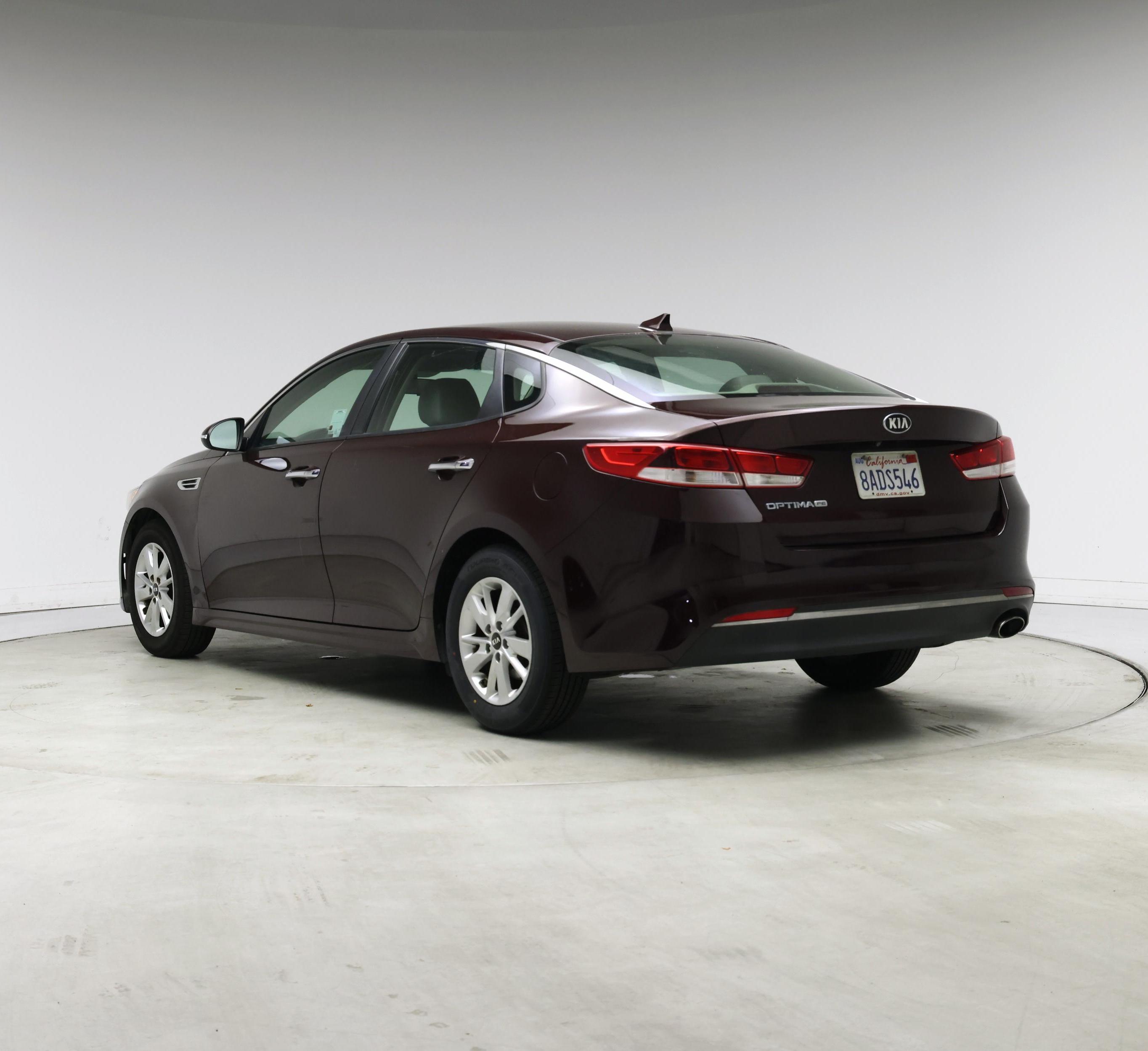 Thumbnail: 2017 Kia Optima - 2