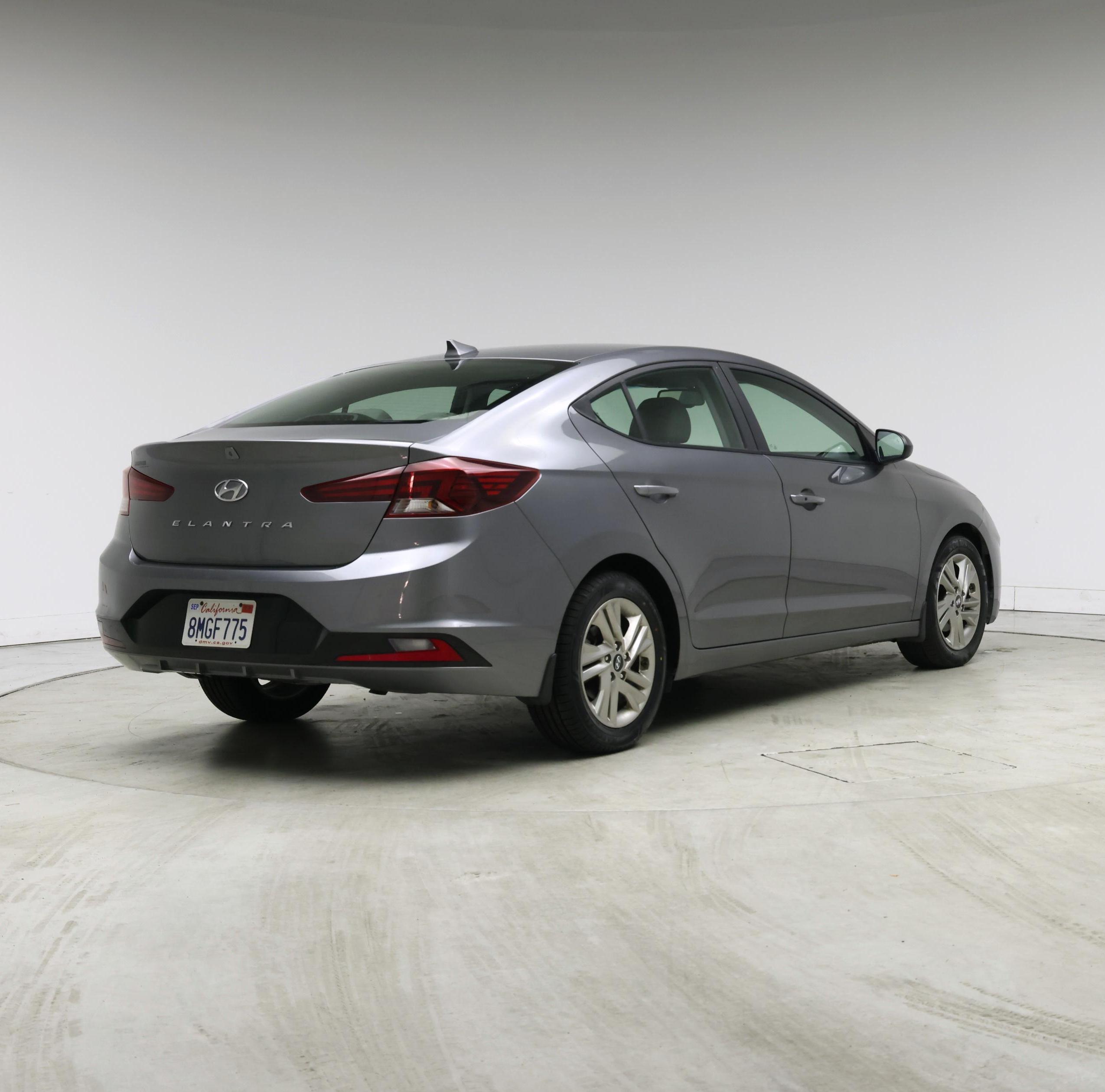 Thumbnail: 2020 Hyundai Elantra - 8