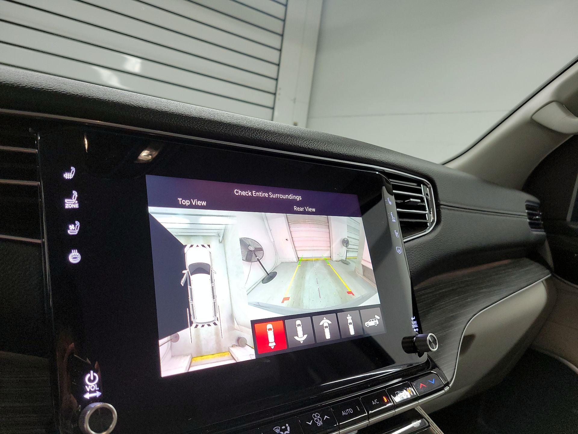 Thumbnail: 2024 Jeep Wagoneer - 12