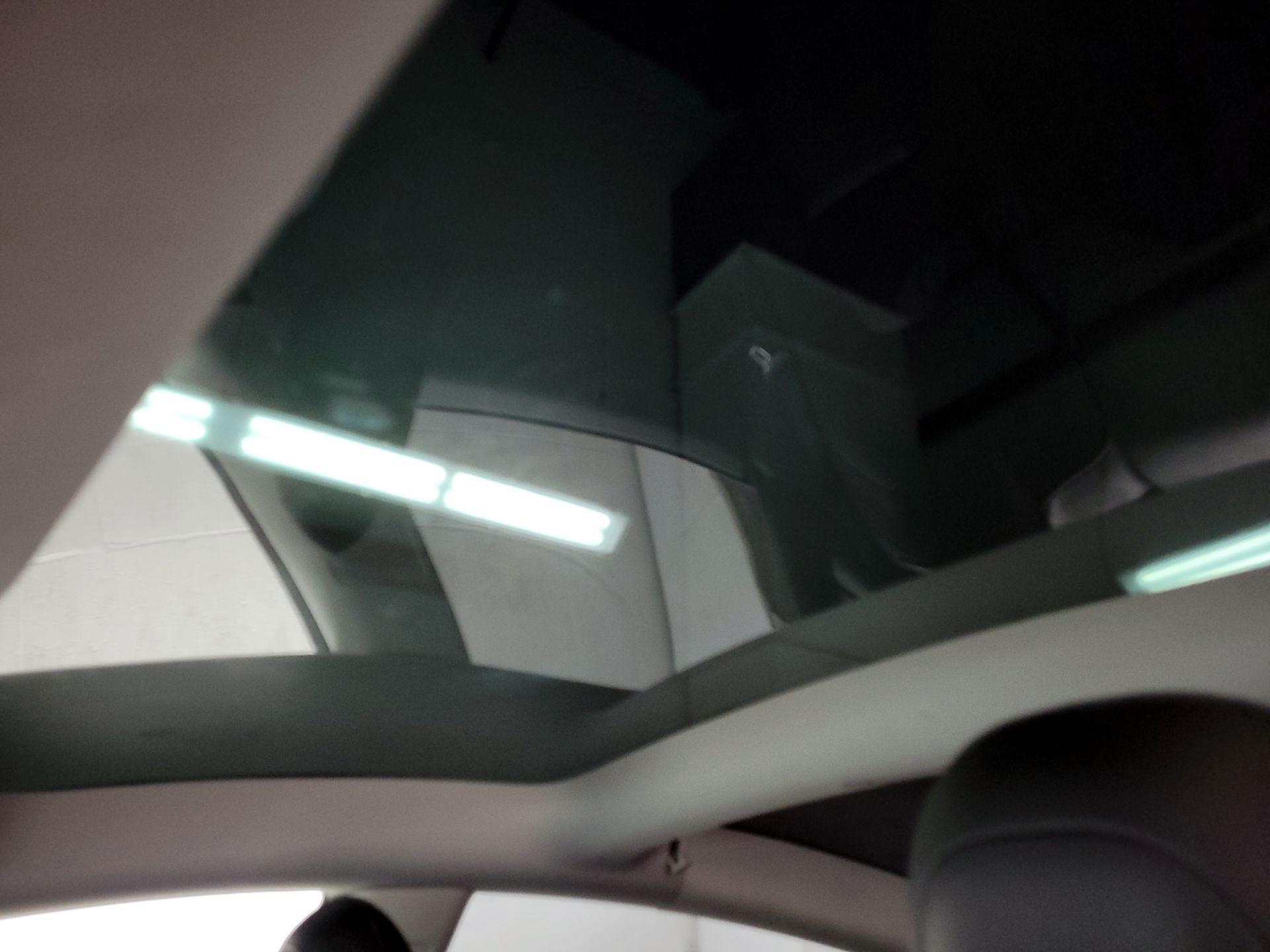 Thumbnail: 2022 Tesla Model 3 - 18