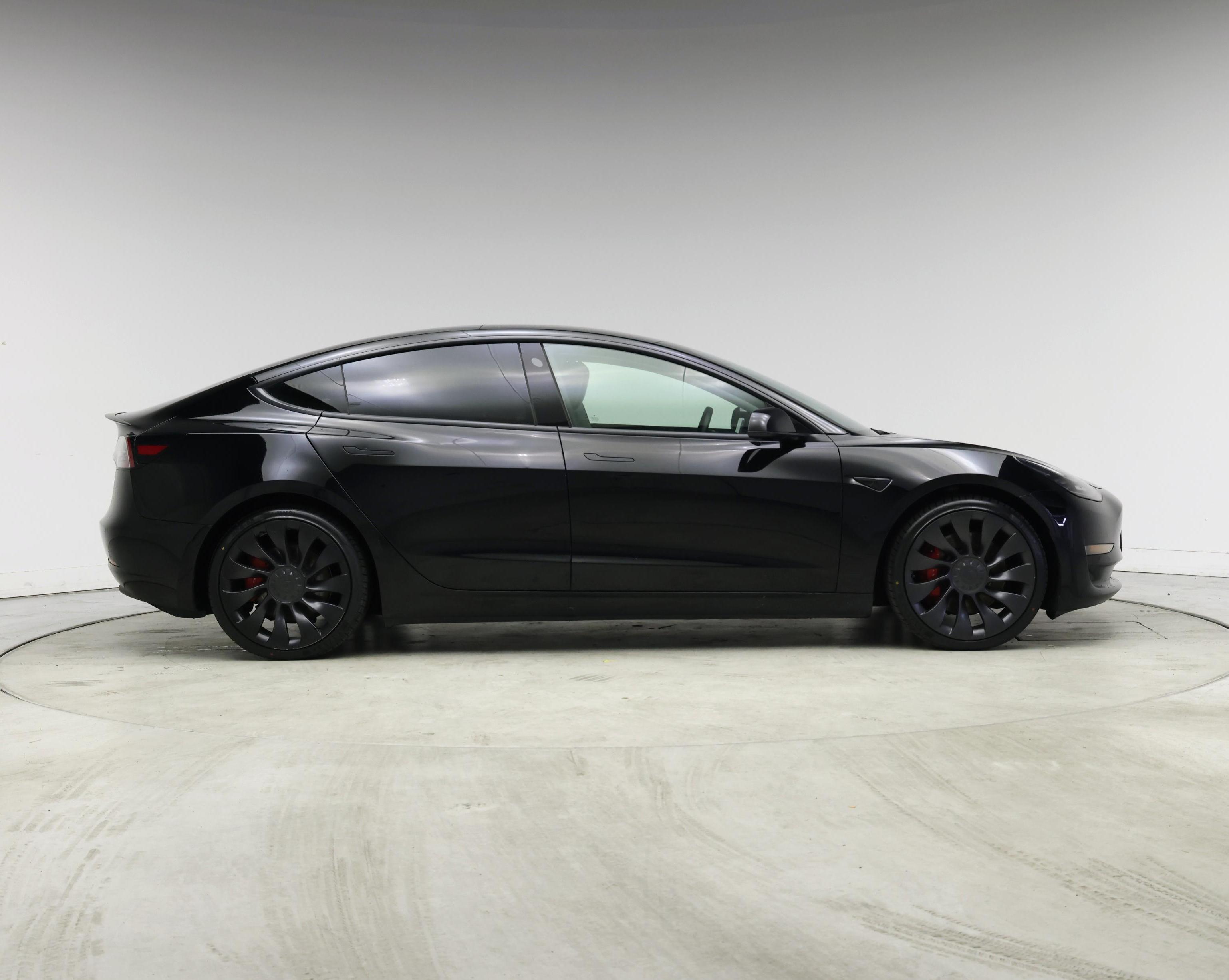 Thumbnail: 2022 Tesla Model 3 - 7