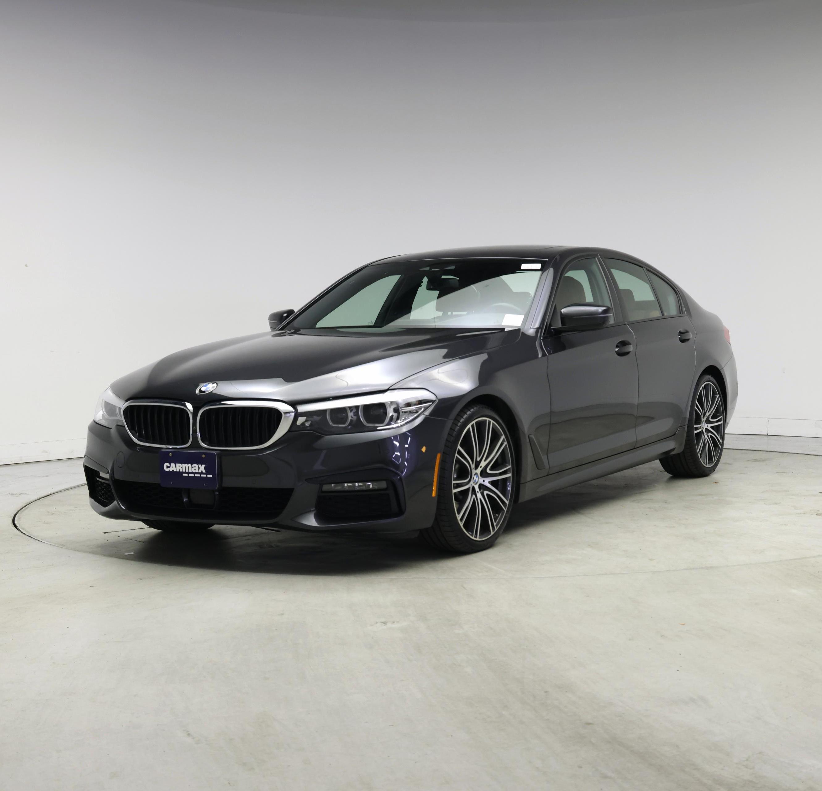 Thumbnail: 2019 BMW 5 Series - 4