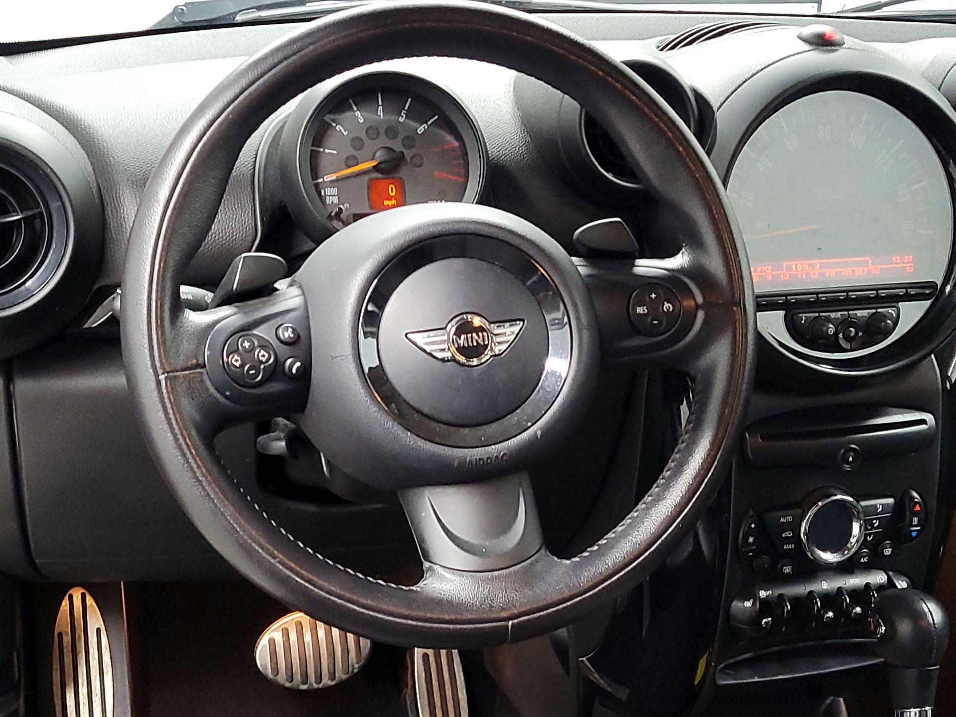 Thumbnail: 2015 MINI Cooper Countryman - 10