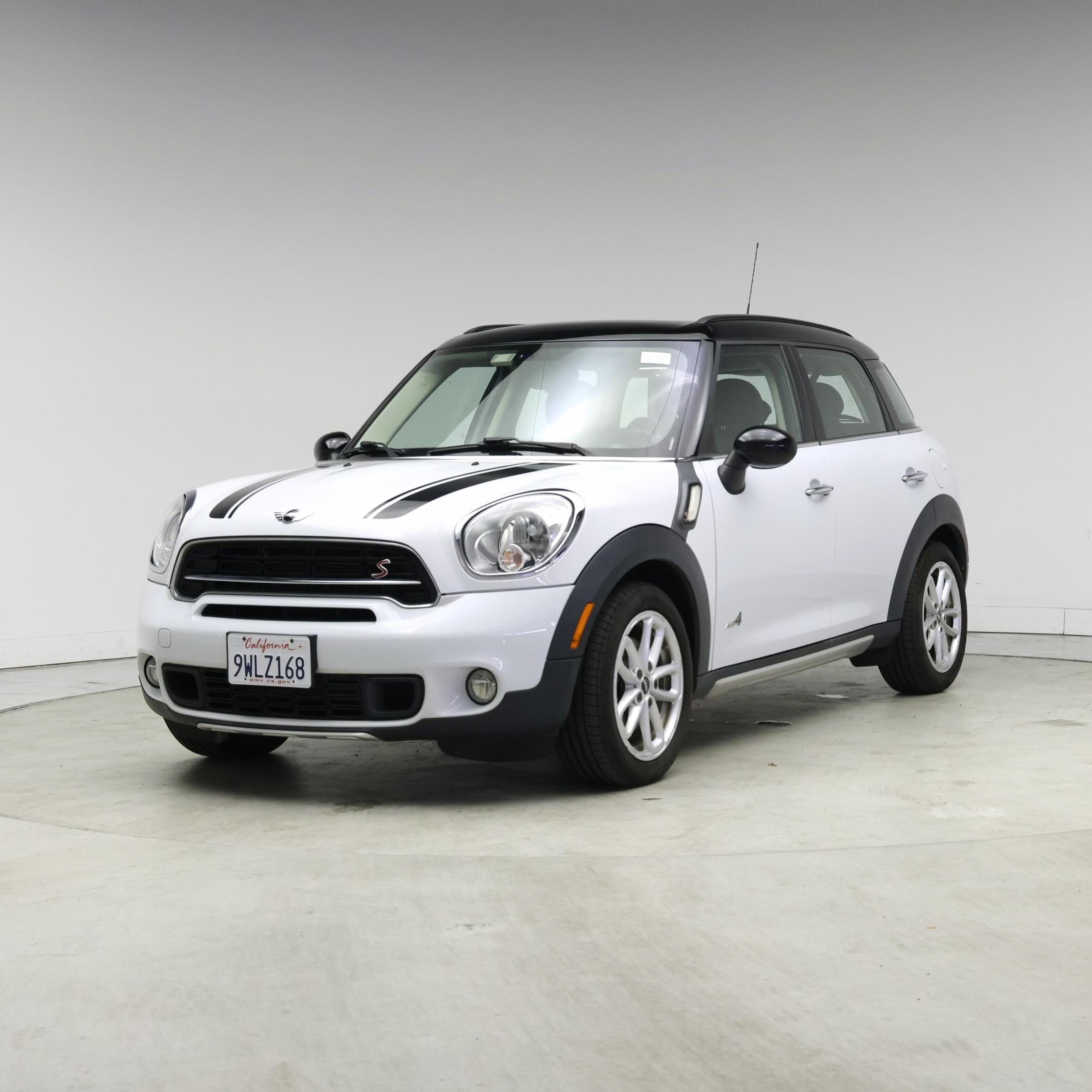 Thumbnail: 2015 MINI Cooper Countryman - 4